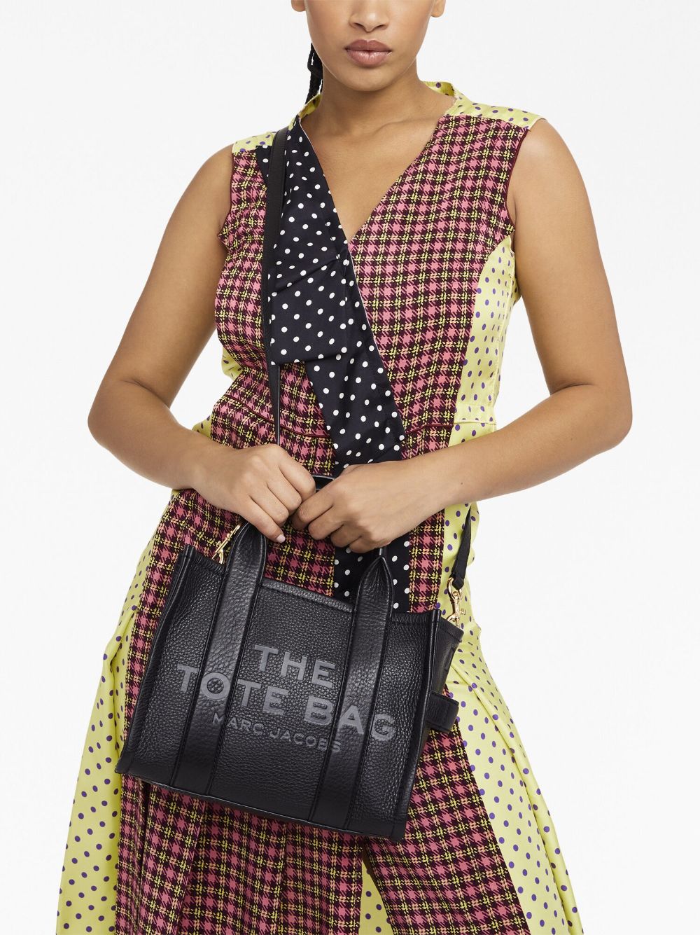 ss25---marc jacobs pre---h009l01sp21001_3_p.jpg