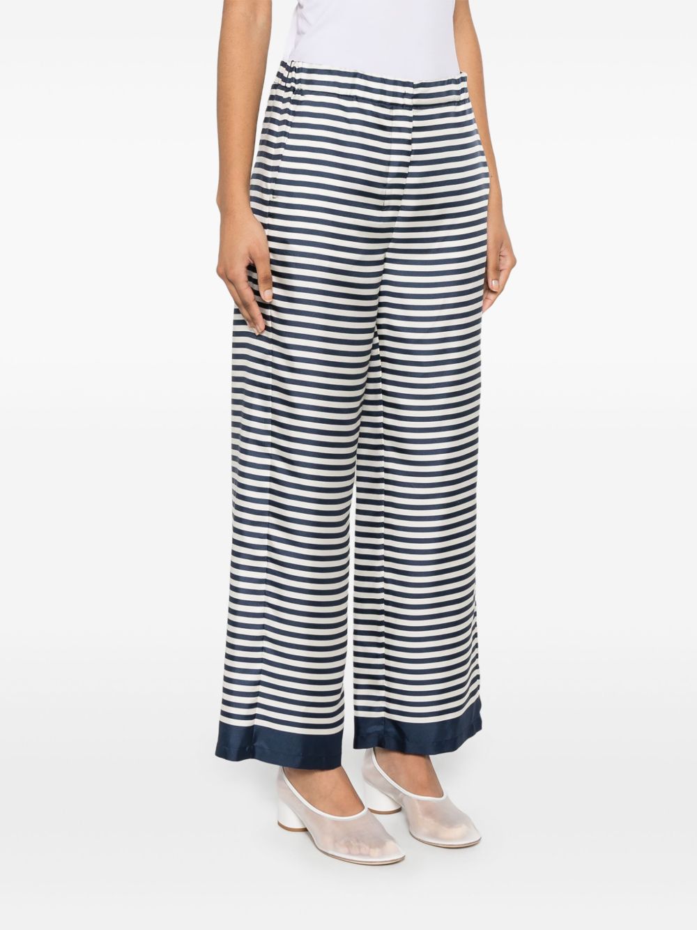 ss25---max mara s main---19131173600001_4_p.jpg