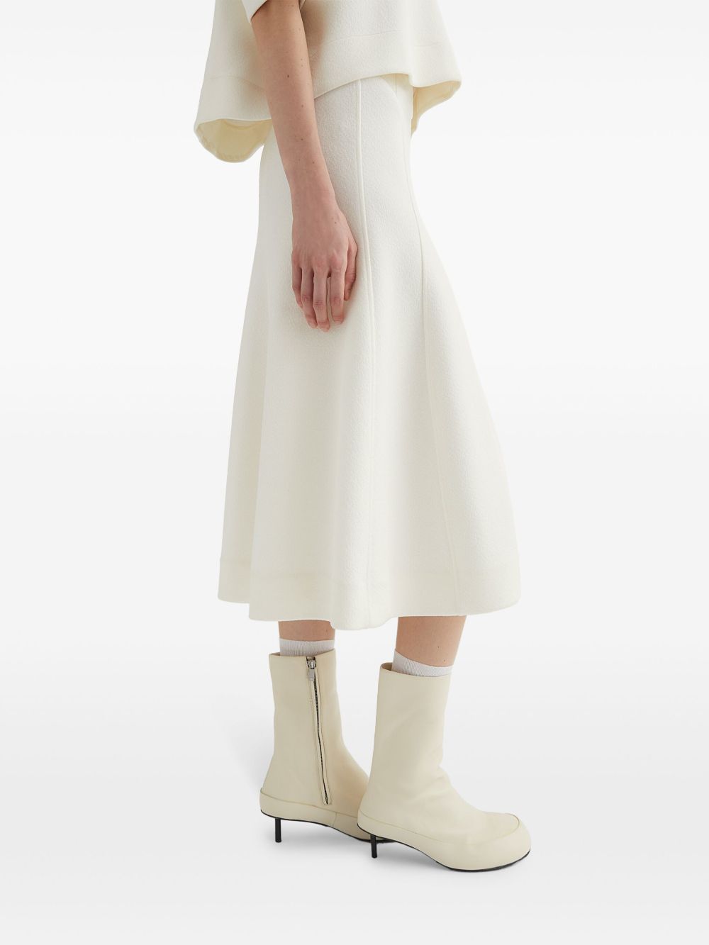 ss25---jil sander pre---j02ma0258j20232101_2_p.JPEG