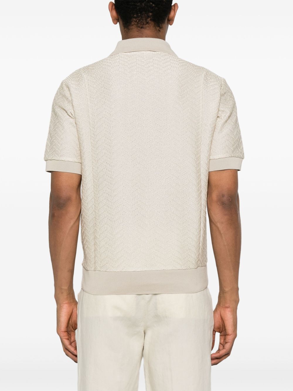 ss25---earmani capsule main---em002079af15902f1008_3_p.JPEG