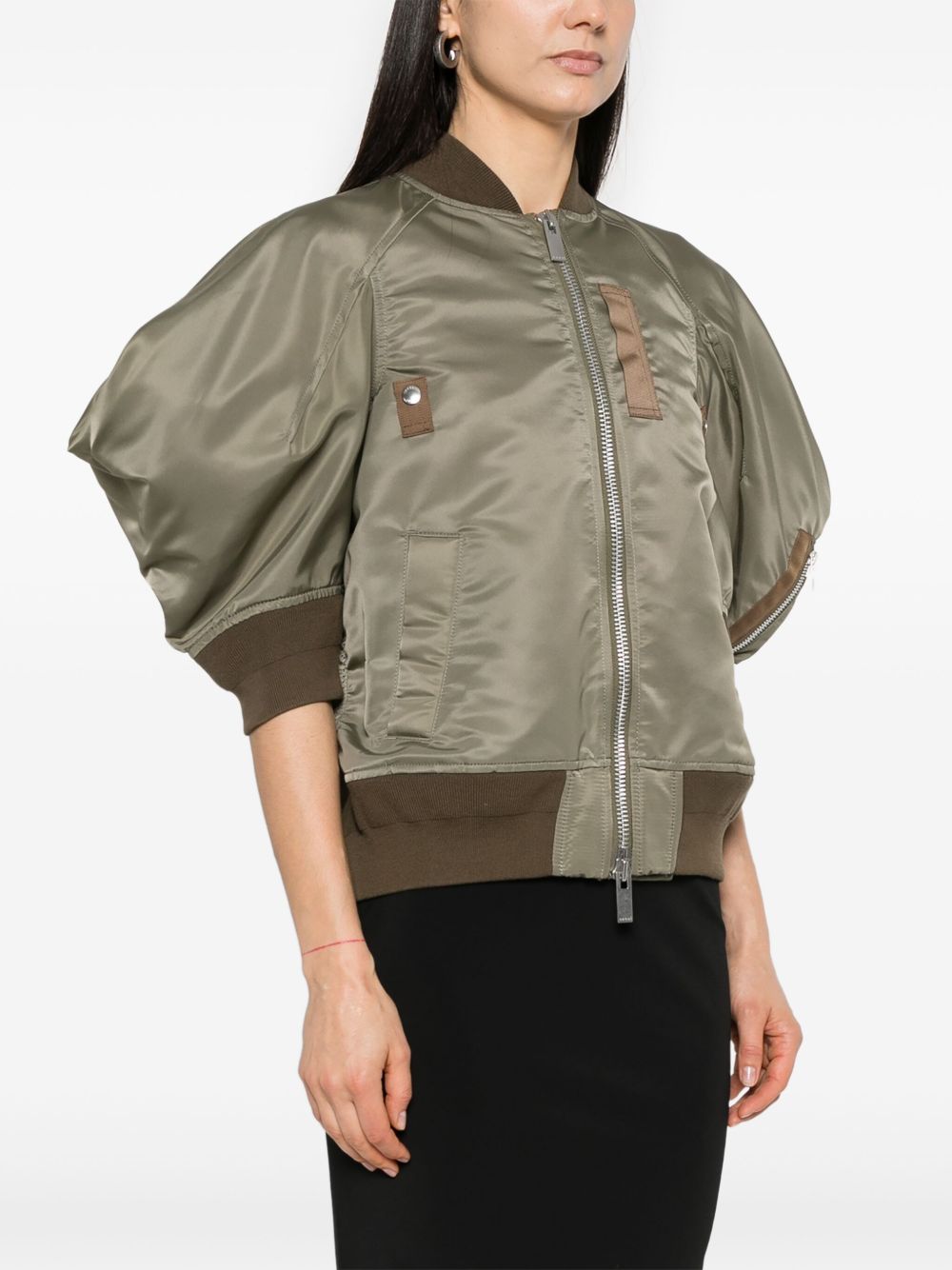 ss25---sacai pre---25-07672550_4_p.jpg