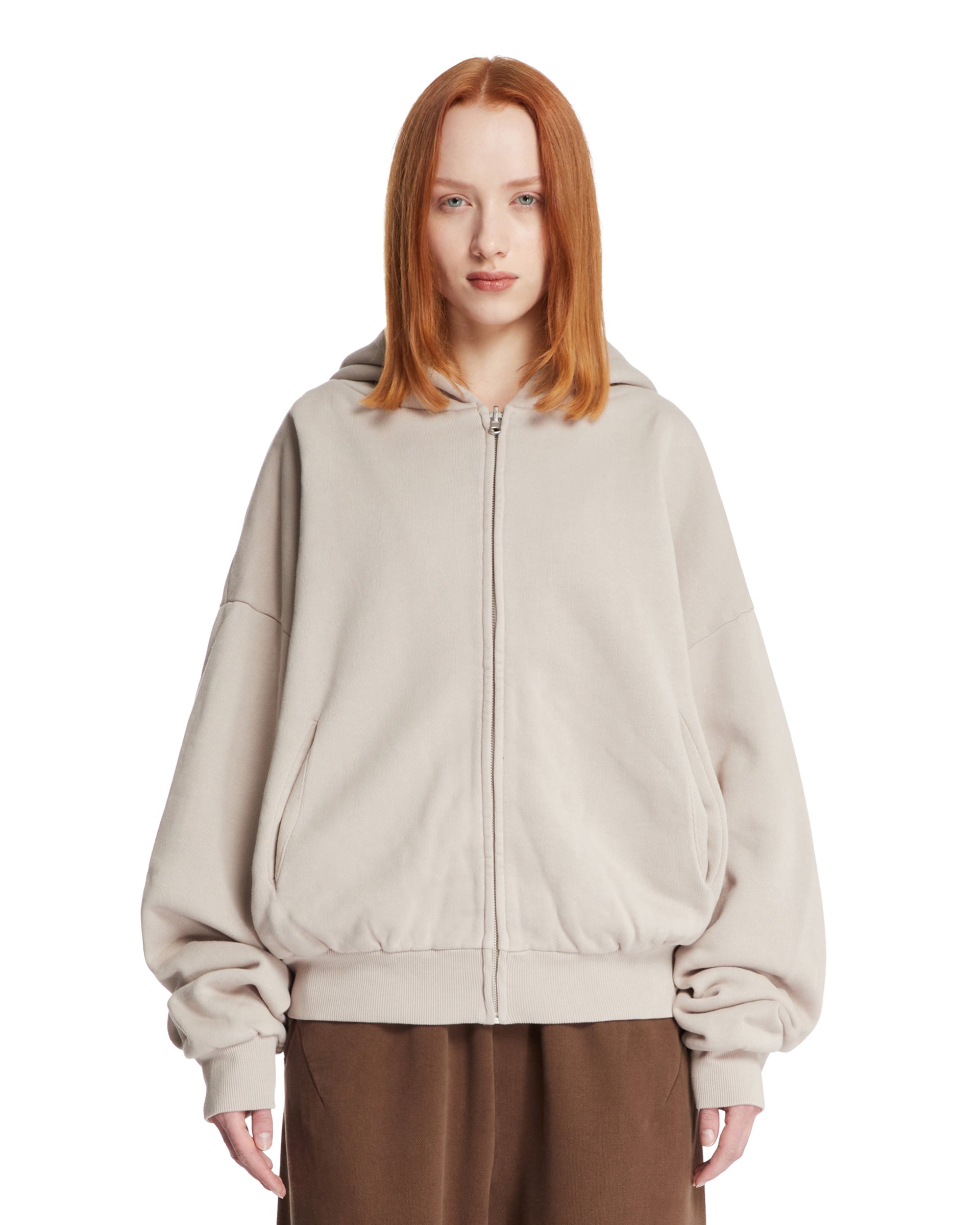 FW24-25---entire_20studios---ES2488SC.JPEG