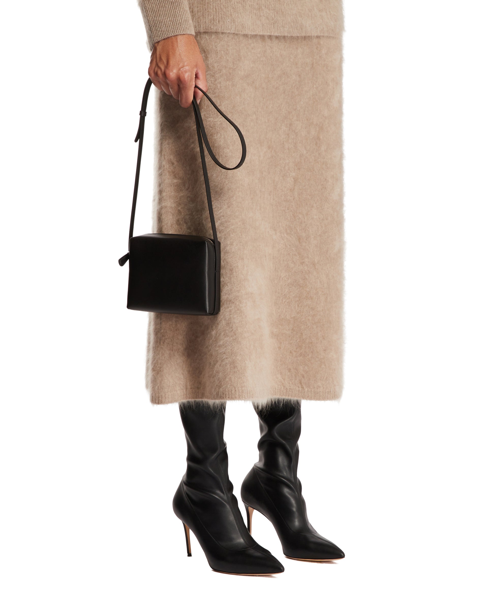 FW24-25---the_20row---W1720L108BLANS_2_P.jpg