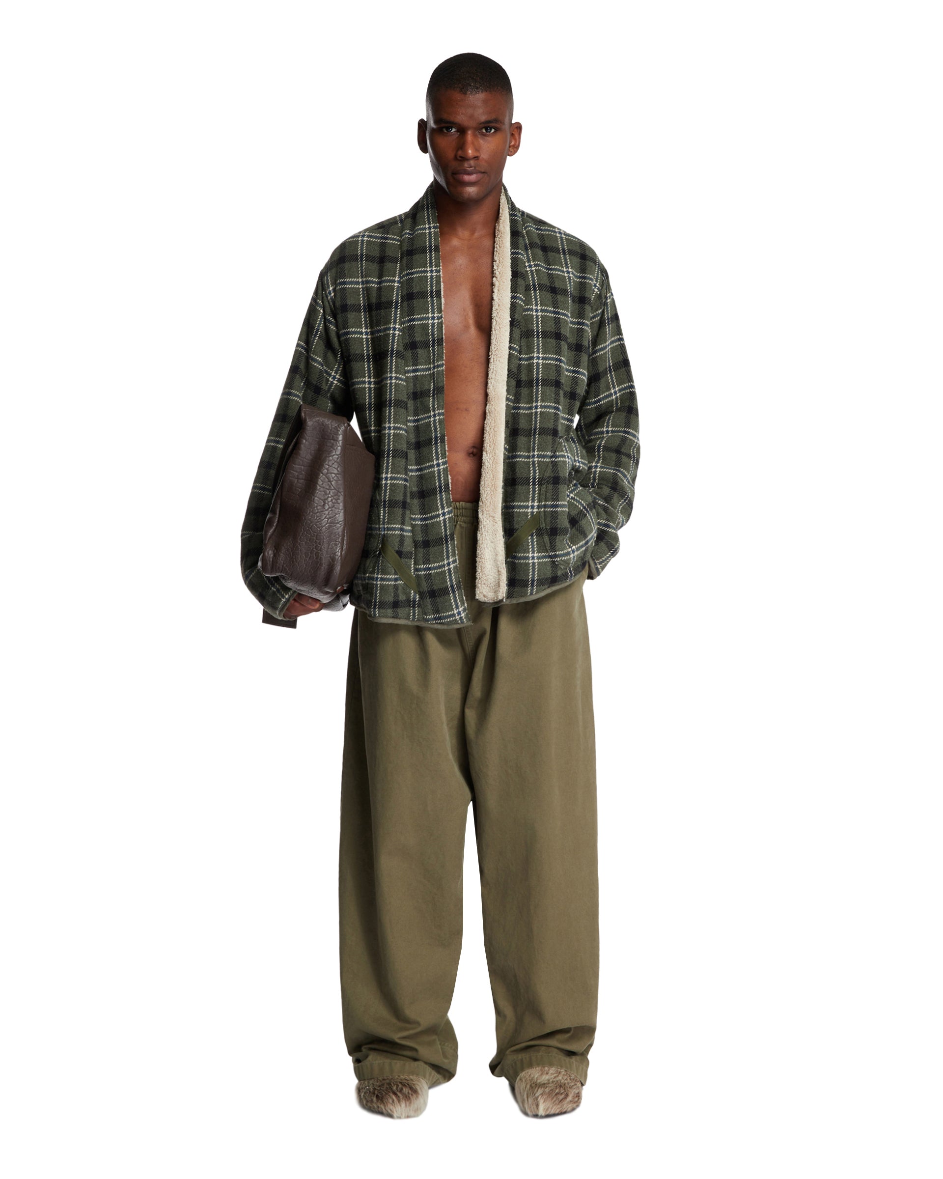 FW24-25---greg_20lauren---JM027ARMY_2_P.JPEG