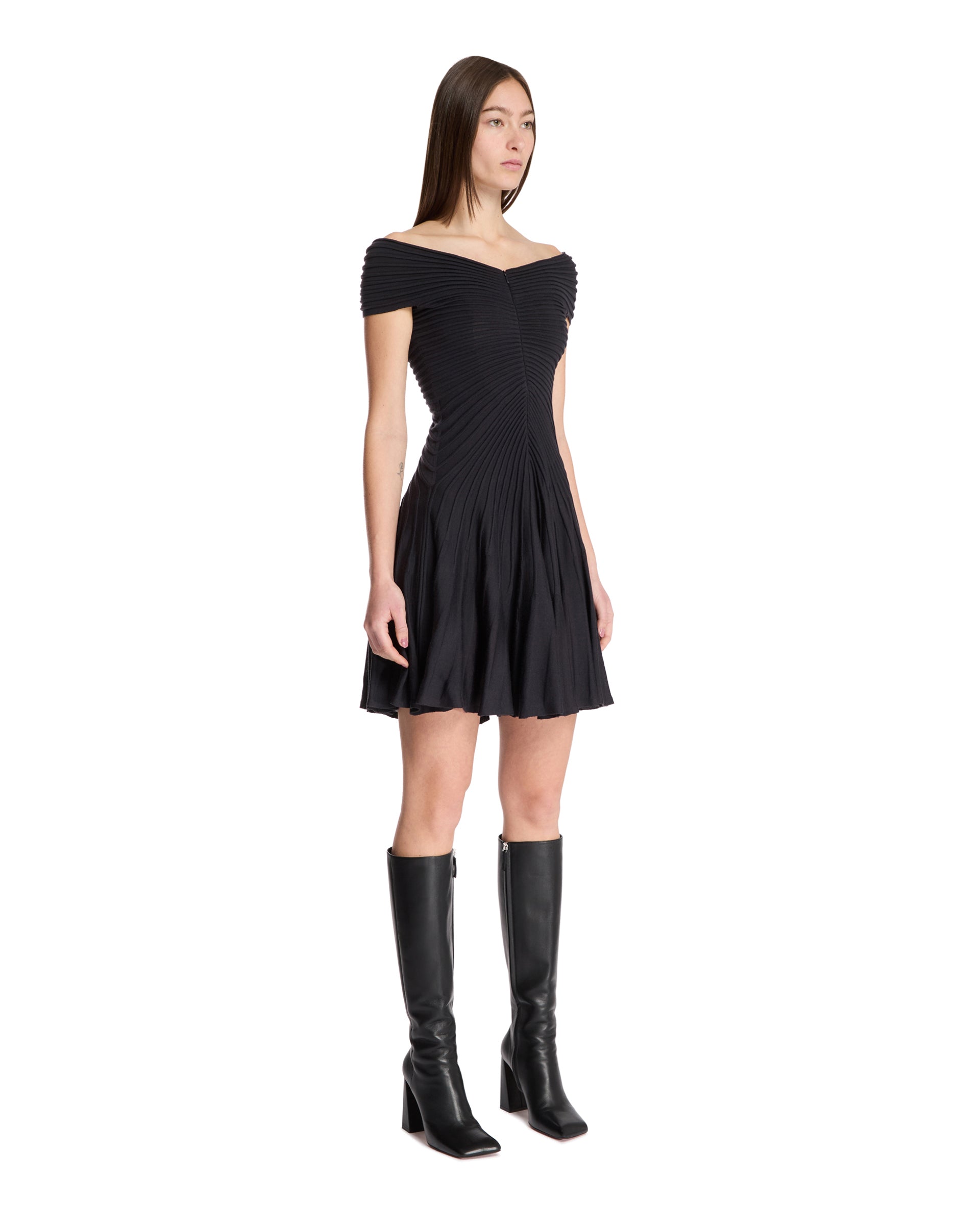 SS25---alaia---AA9R2527K010A840_1_P_6ef167ce-a705-46d5-b57b-d8085285ee6f.jpg