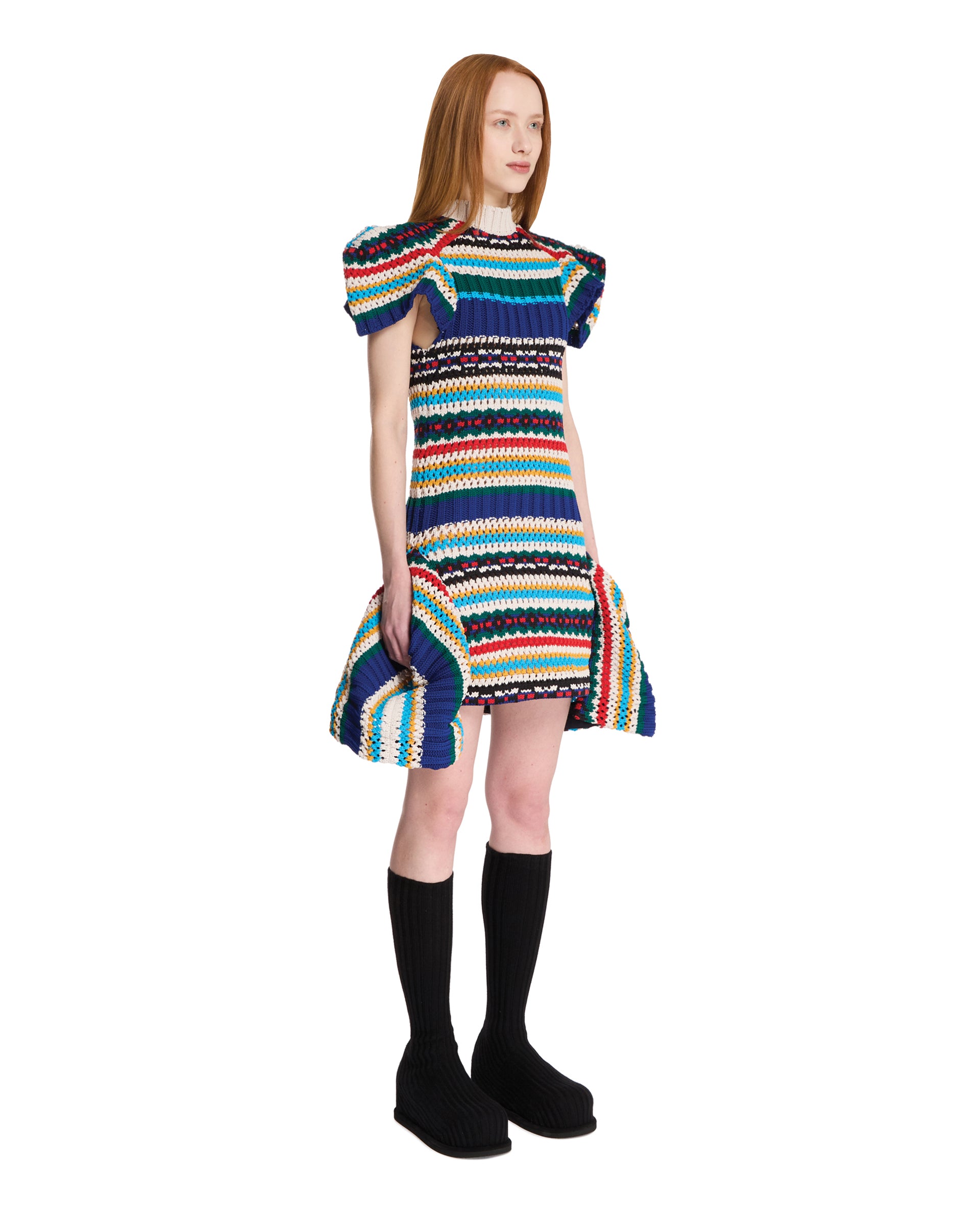 SS25---sacai---2507659926_1_P_824b4e9c-70b5-4bd6-a067-32f96a35b8a1.JPEG