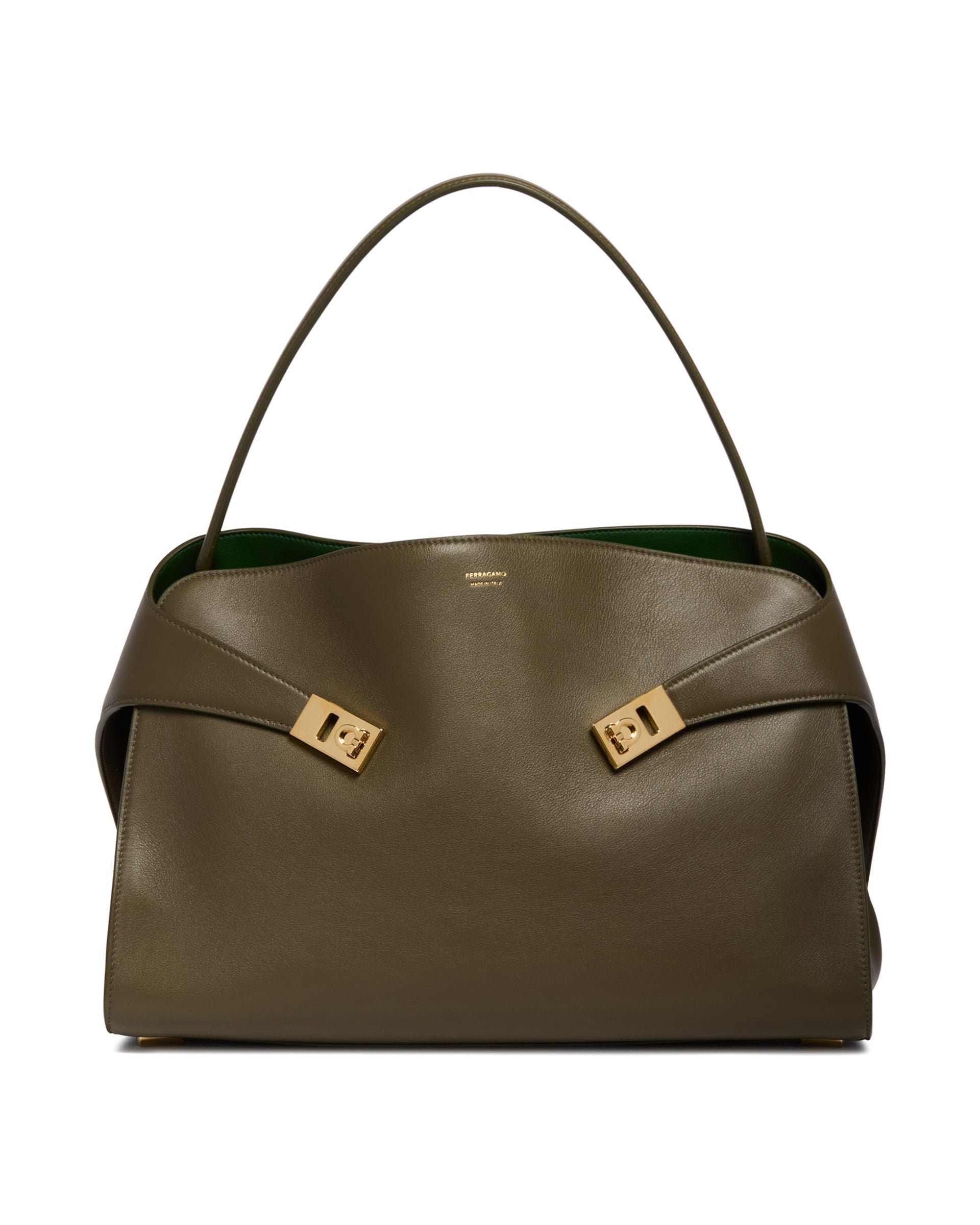 SS25---ferragamo---219939NEWOLIVE_cf665afb-66e2-41db-8fcc-76ade804433d.jpg