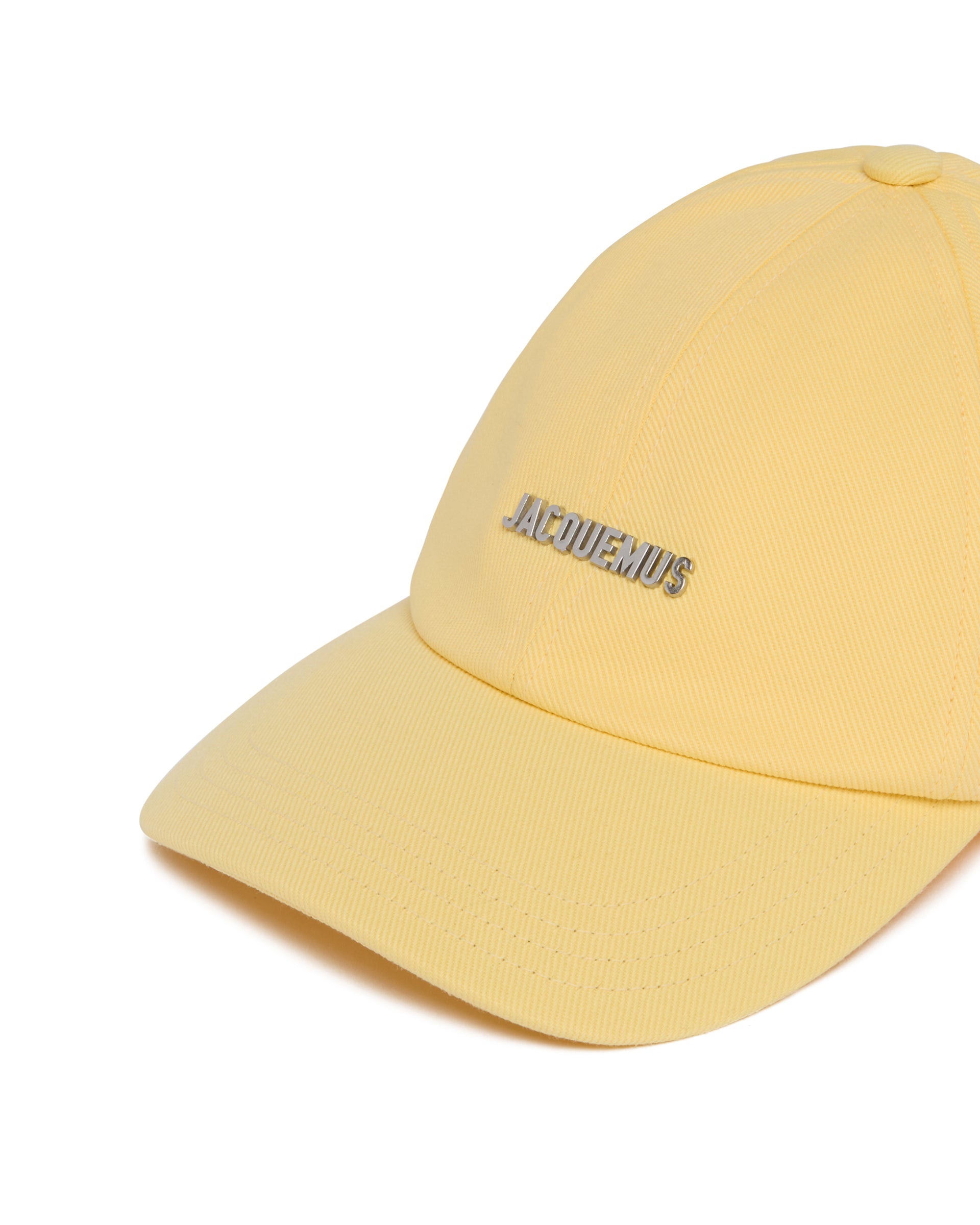 SS25---jacquemus---246AC6705012205_3_P_9b83c365-9fa2-48cb-a690-9f117ec0e5ad.JPEG