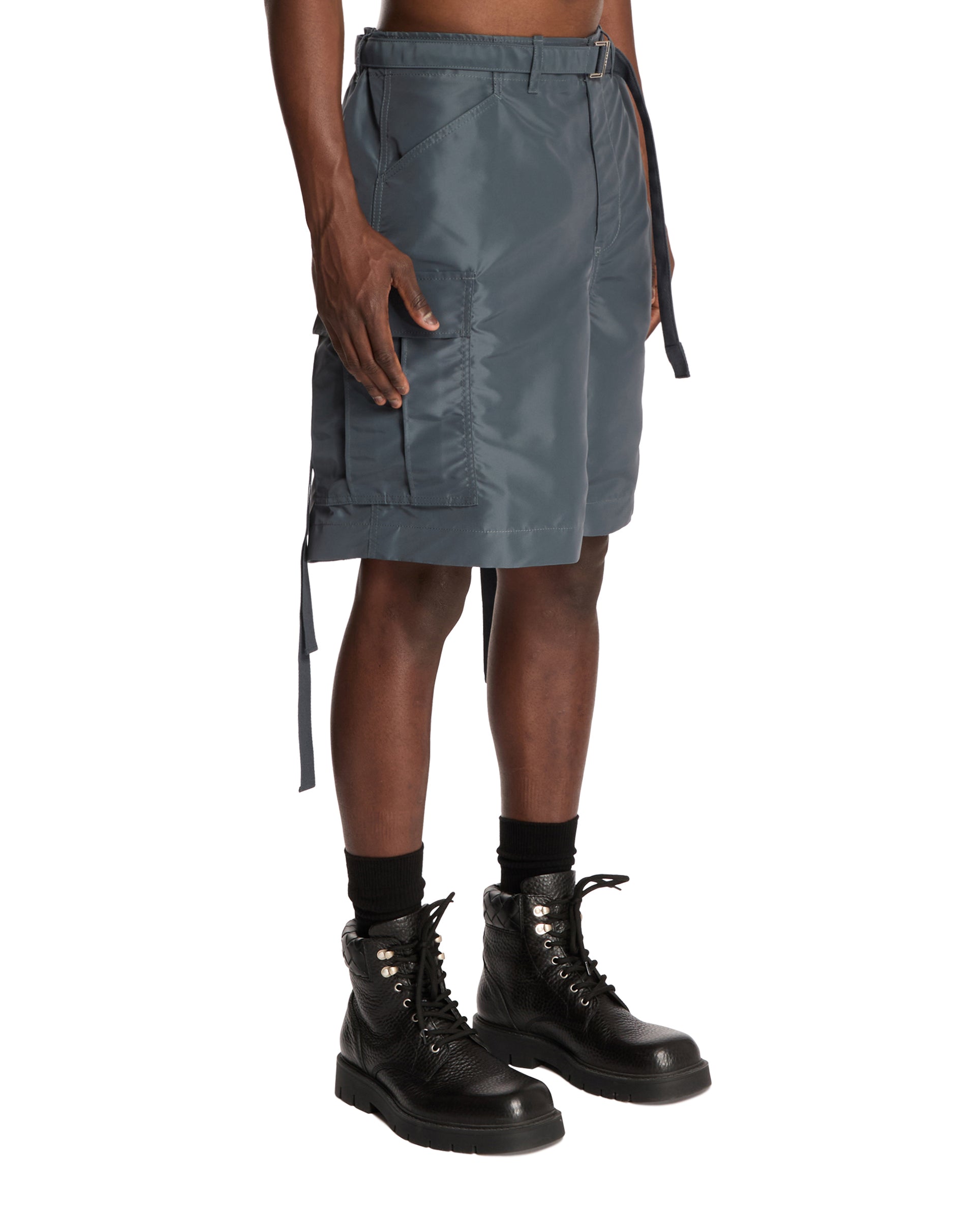 SS25---sacai---2503616M375_1_P_43e257a3-21fd-4de0-b0e0-c1167a486d53.JPEG