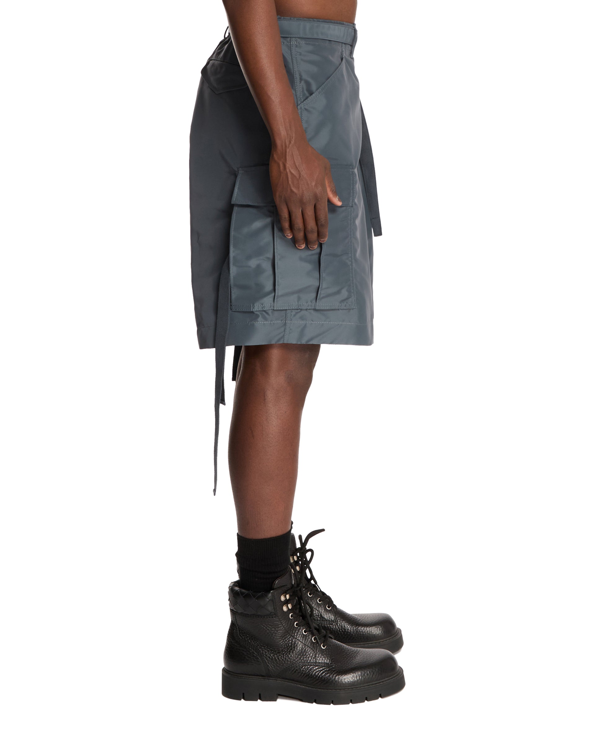 SS25---sacai---2503616M375_3_P_263563a4-1d33-4efd-b58f-f48dbd3ace1e.JPEG