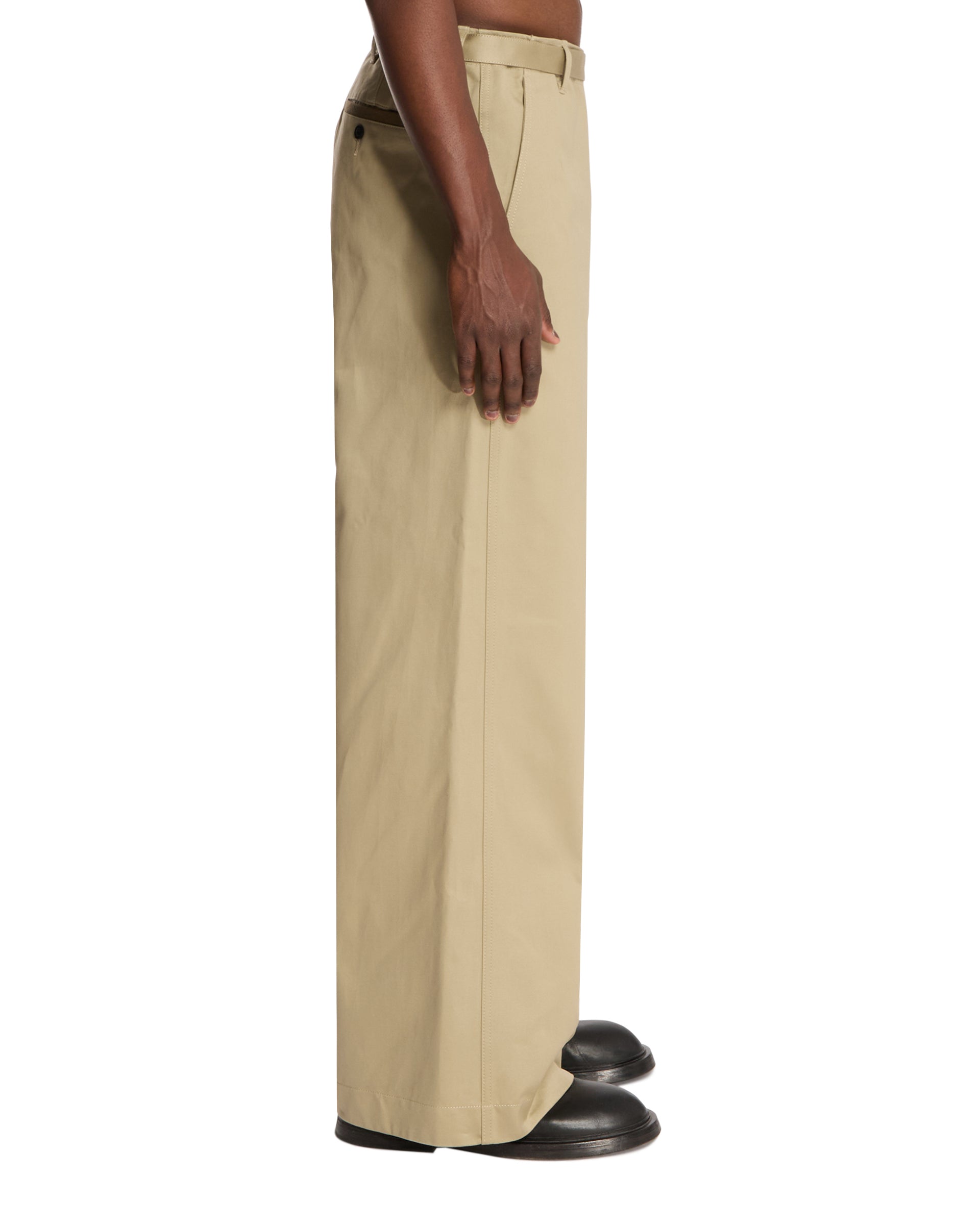 SS25---sacai---2503605M651_3_P_03c86760-dc47-4817-b677-ae011c345b5c.JPEG