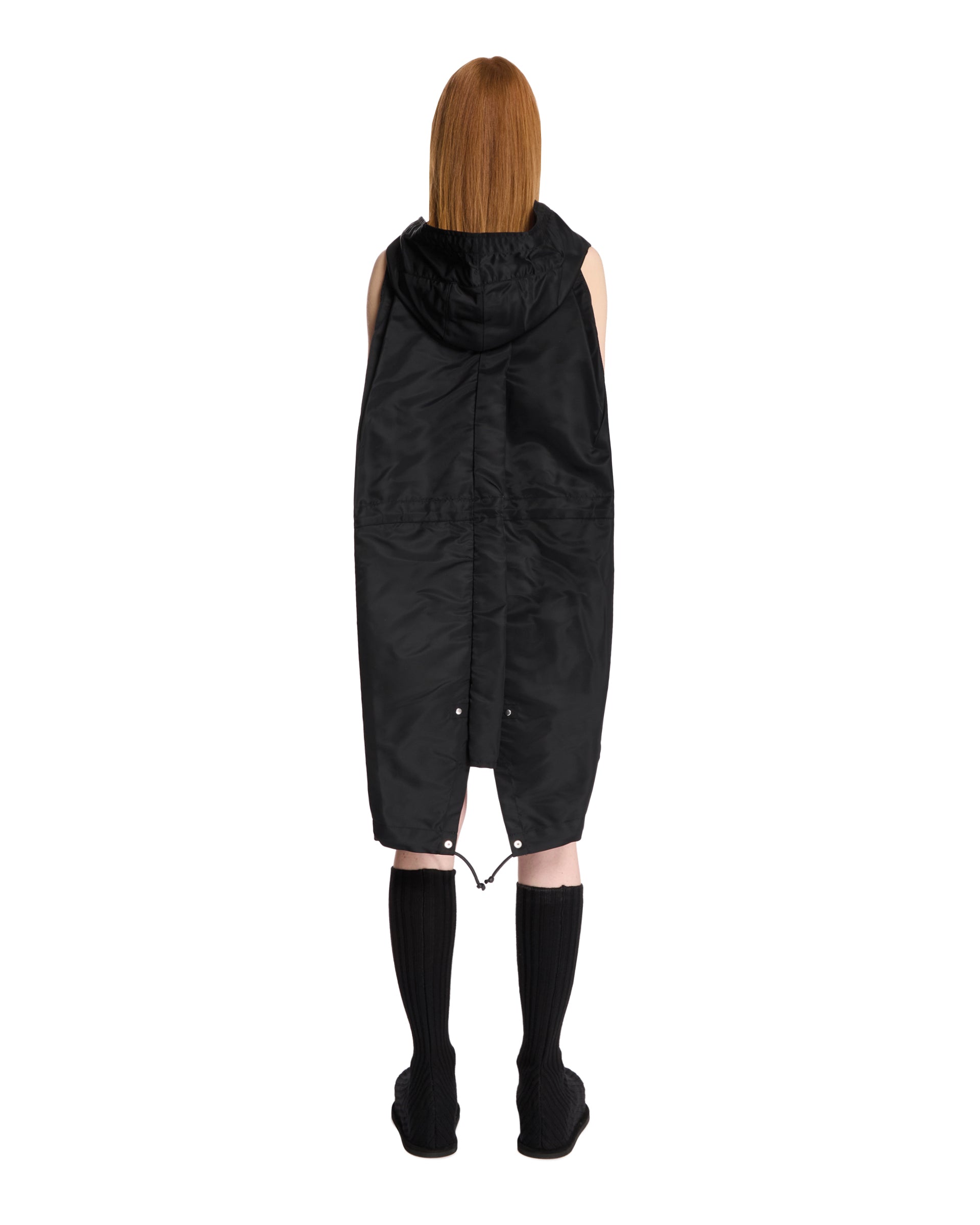 SS25---sacai---2507677001_4_P_8be467b7-032a-42ac-816e-9a847f972db7.JPEG