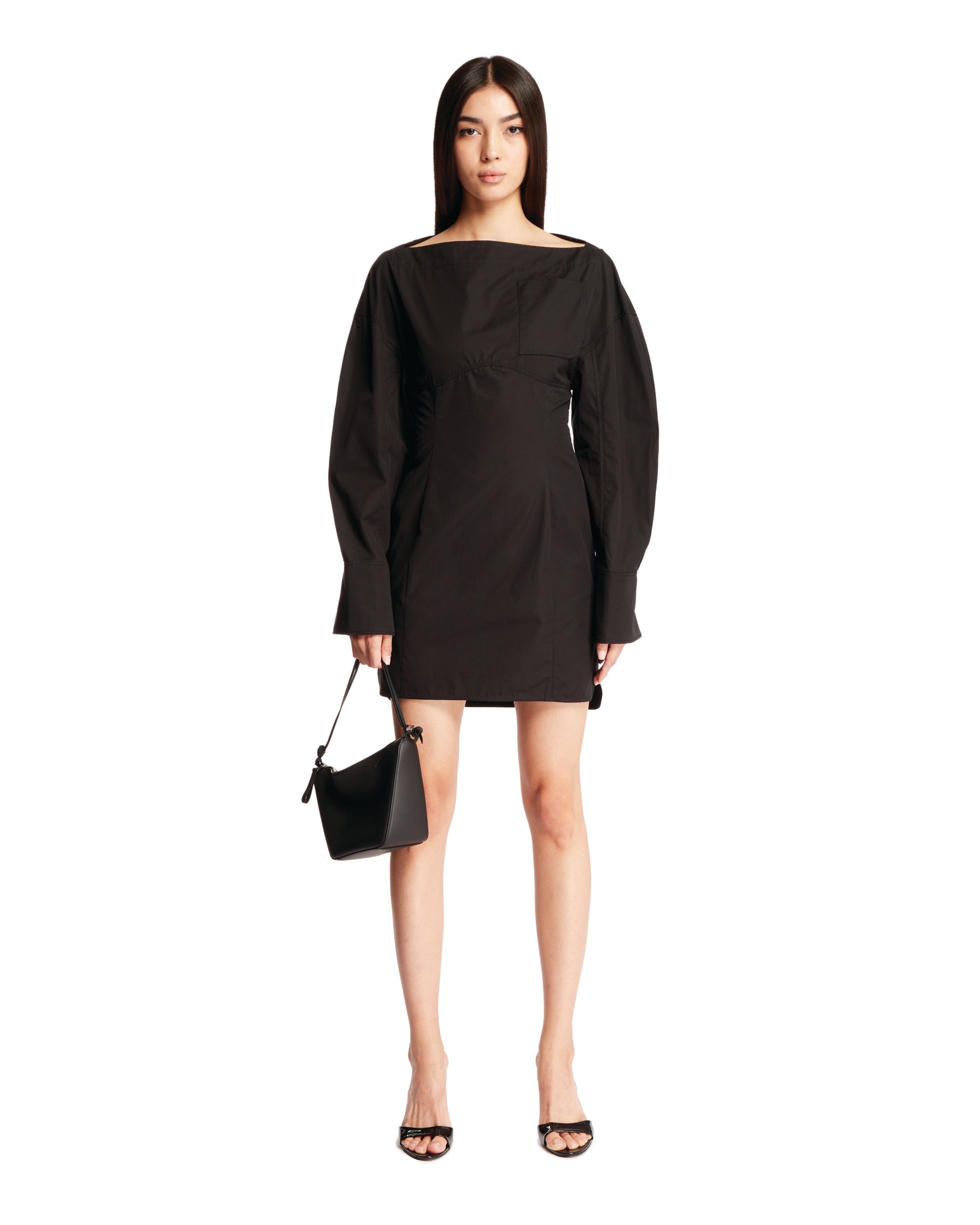 SS25---jacquemus---243DR1991519990_2_P_75ad1c96-0210-493e-9cd8-b1da3f89f1c4.JPEG