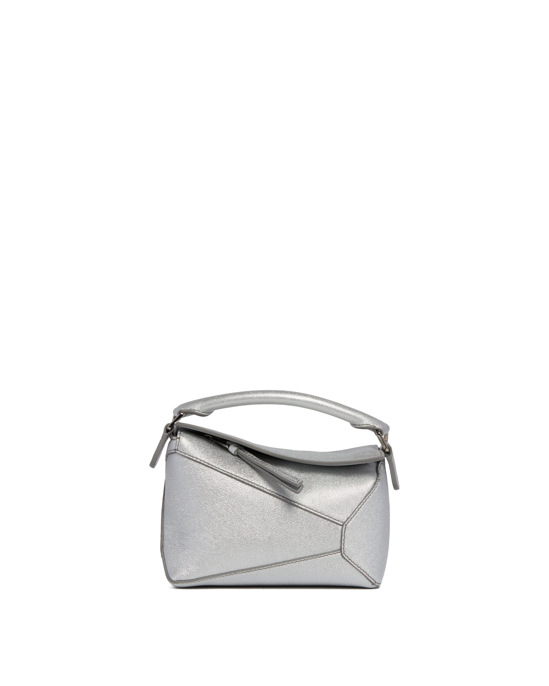 SS25---loewe---A510P88X431160.JPEG