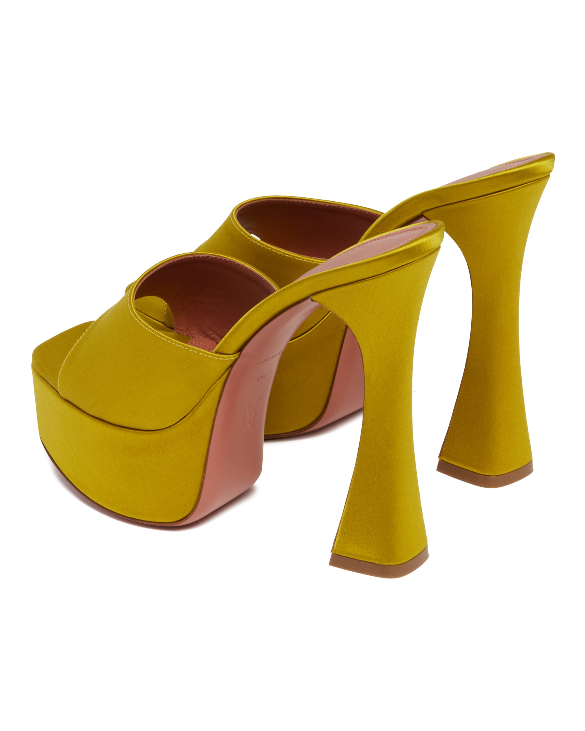 SS25---amina_20muaddi---361247_4_P.jpg