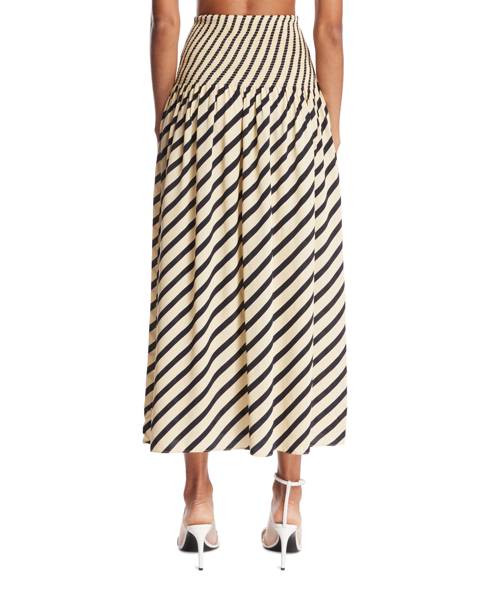 SS25---tommy_20hilfiger---WW0WW455620A9_4_P.jpg