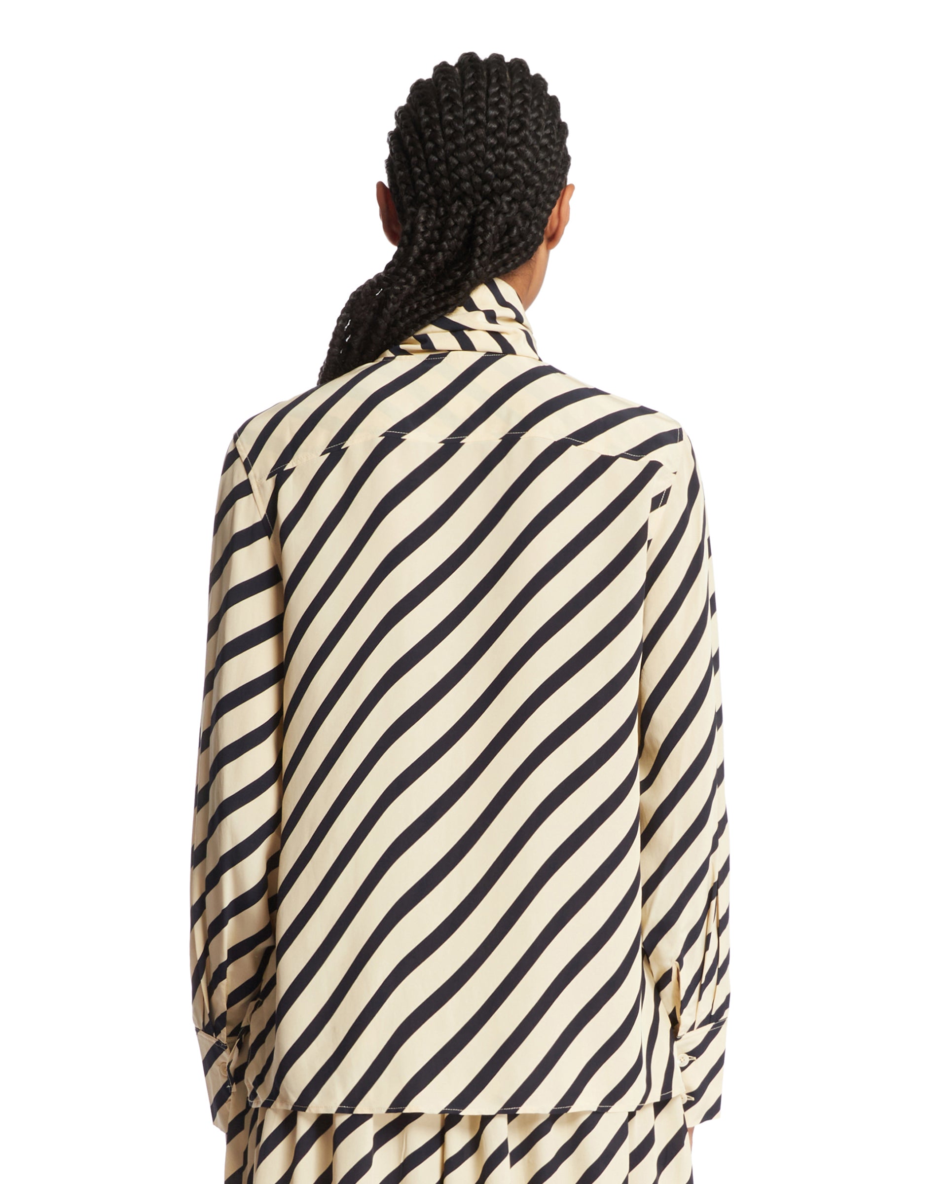 SS25---tommy_20hilfiger---WW0WW455480A9_4_P.jpg