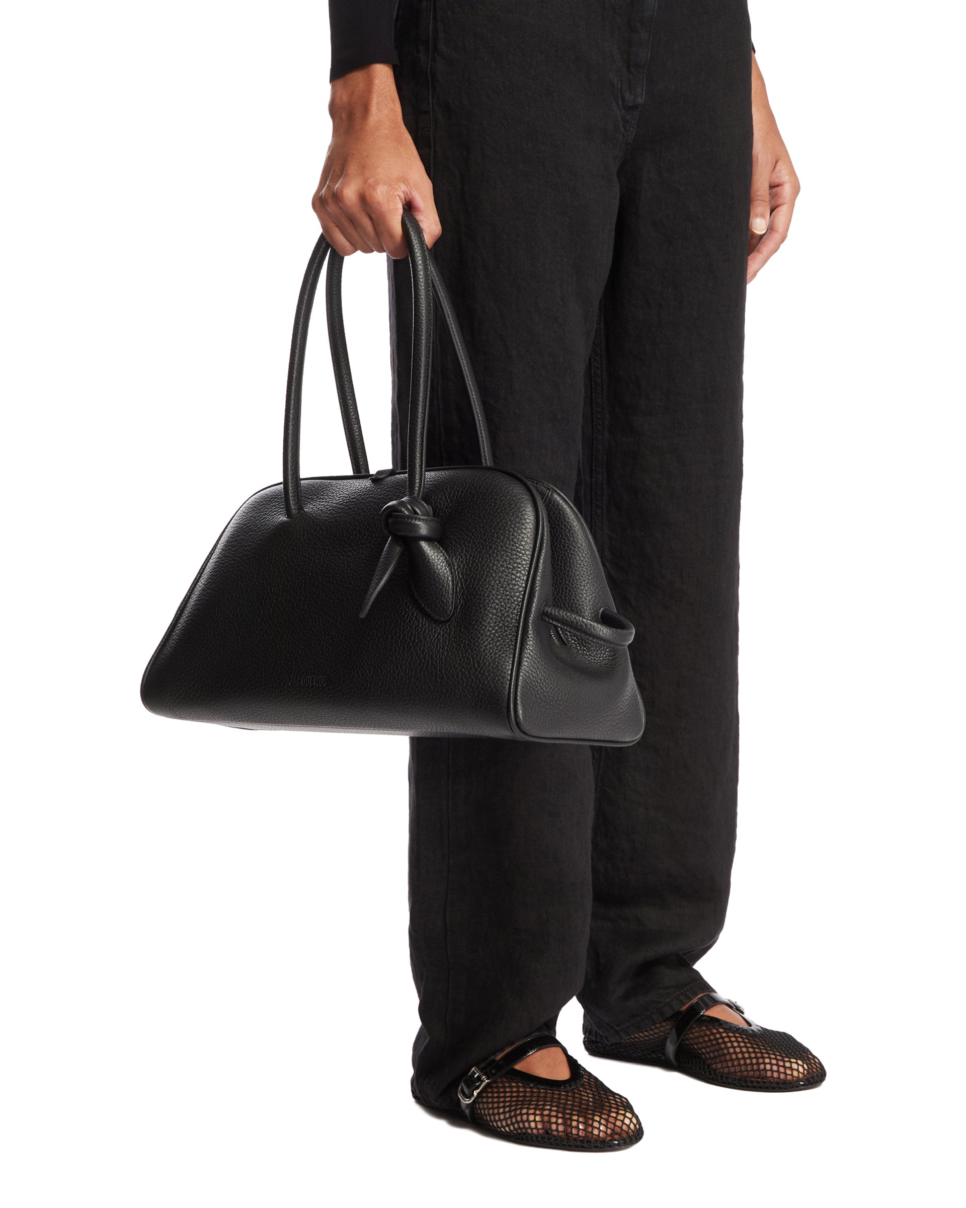 SS25---jacquemus---251BA4173216990_2_P.JPEG