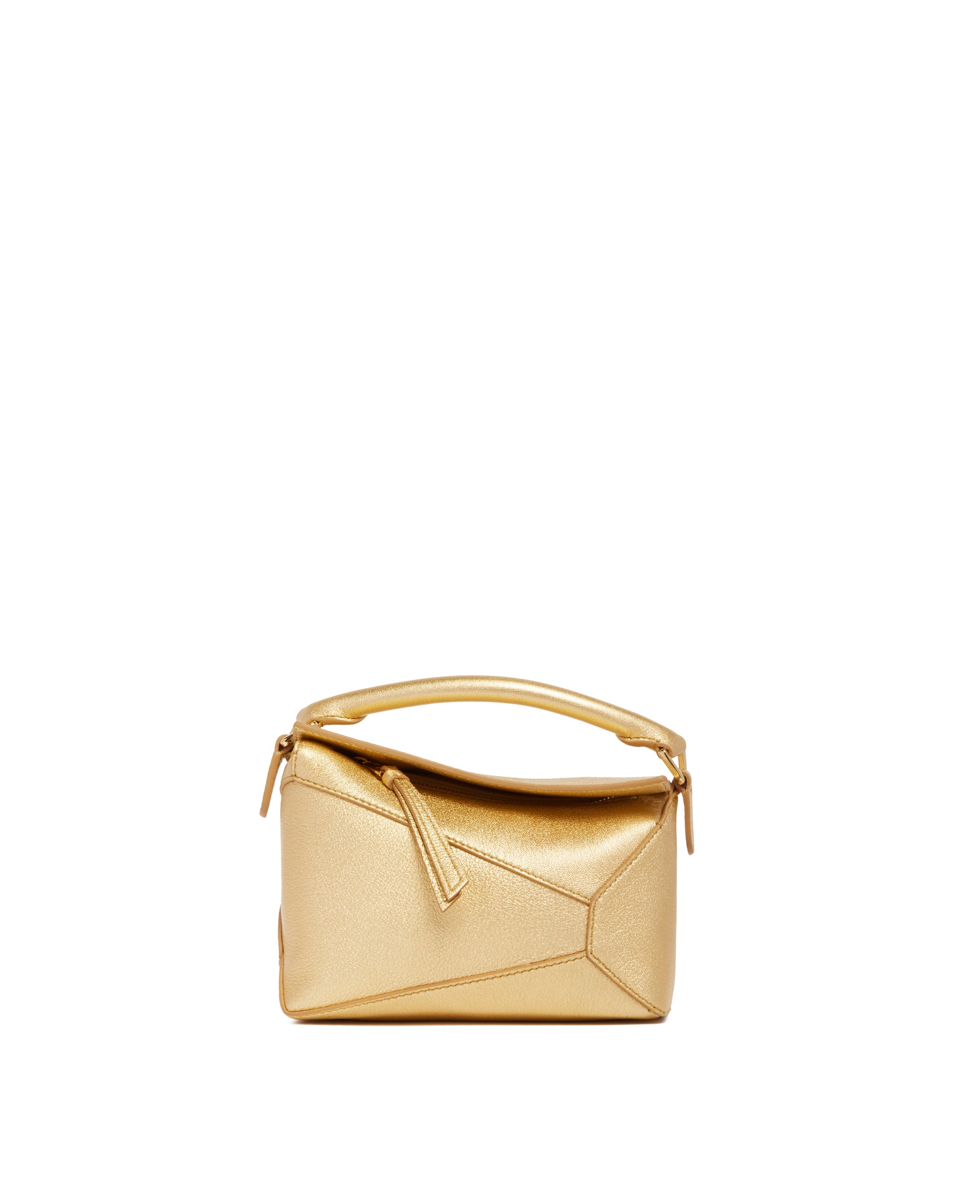 SS25---loewe---A510P88X438130.JPEG