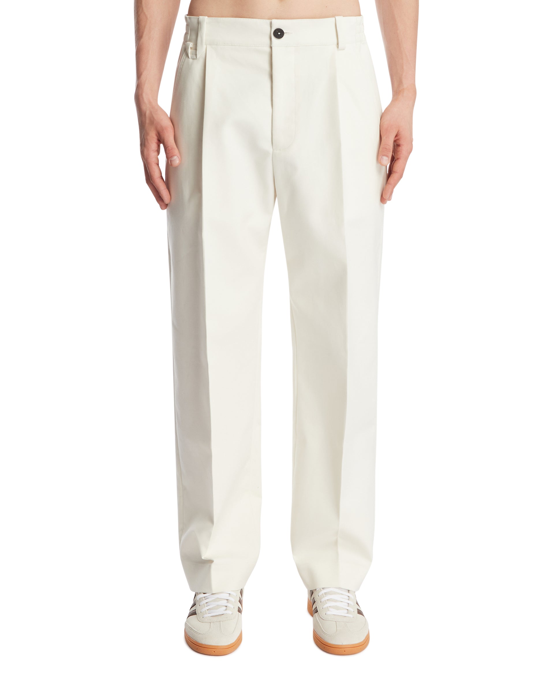 SS25---jacquemus---255PA1311706110_fef176a8-2abf-435e-96f9-393c7438b735.JPEG