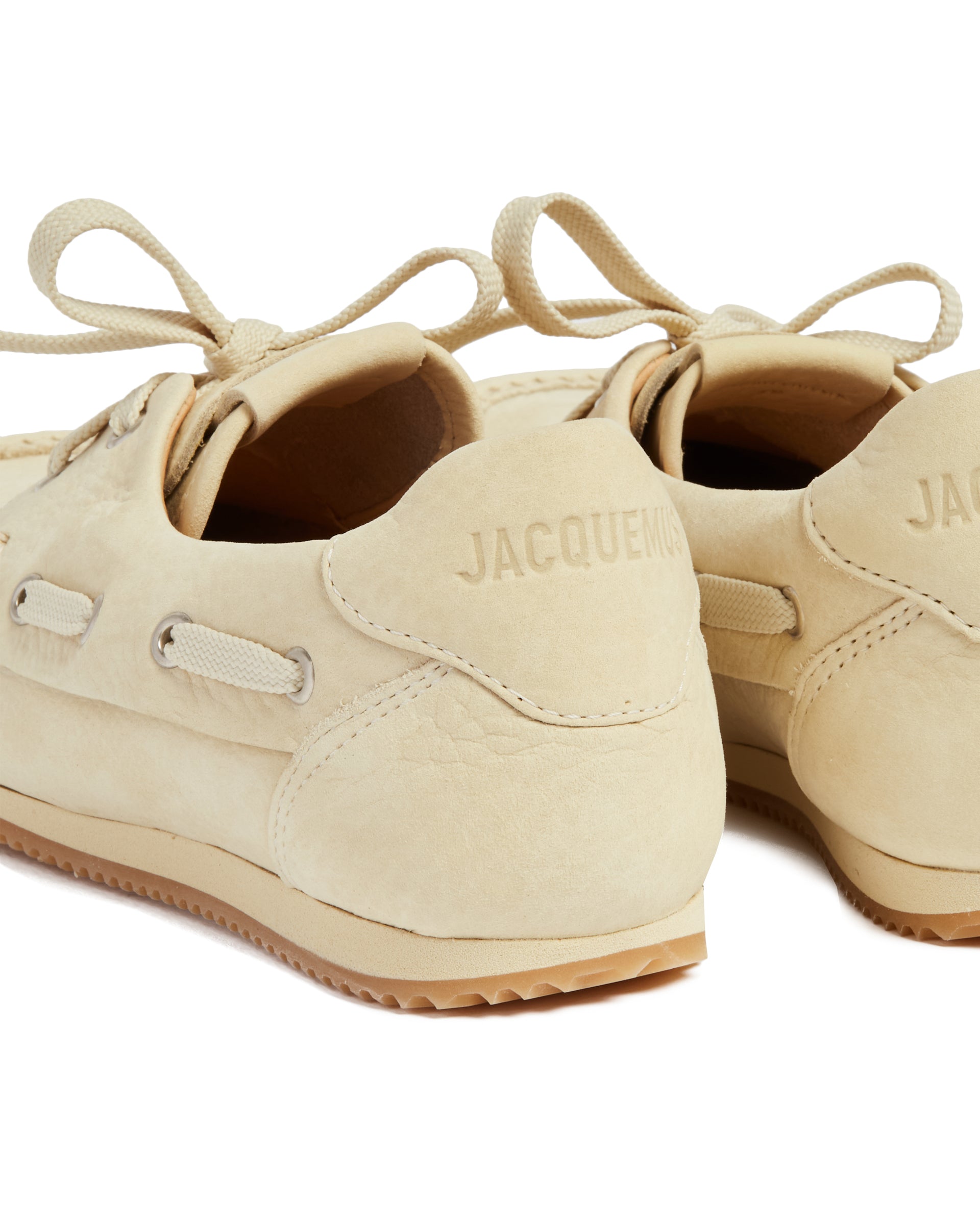 SS25---jacquemus---251FO1734313205_5_P_2235c28b-84a3-4231-aa10-442918ba6c48.JPEG