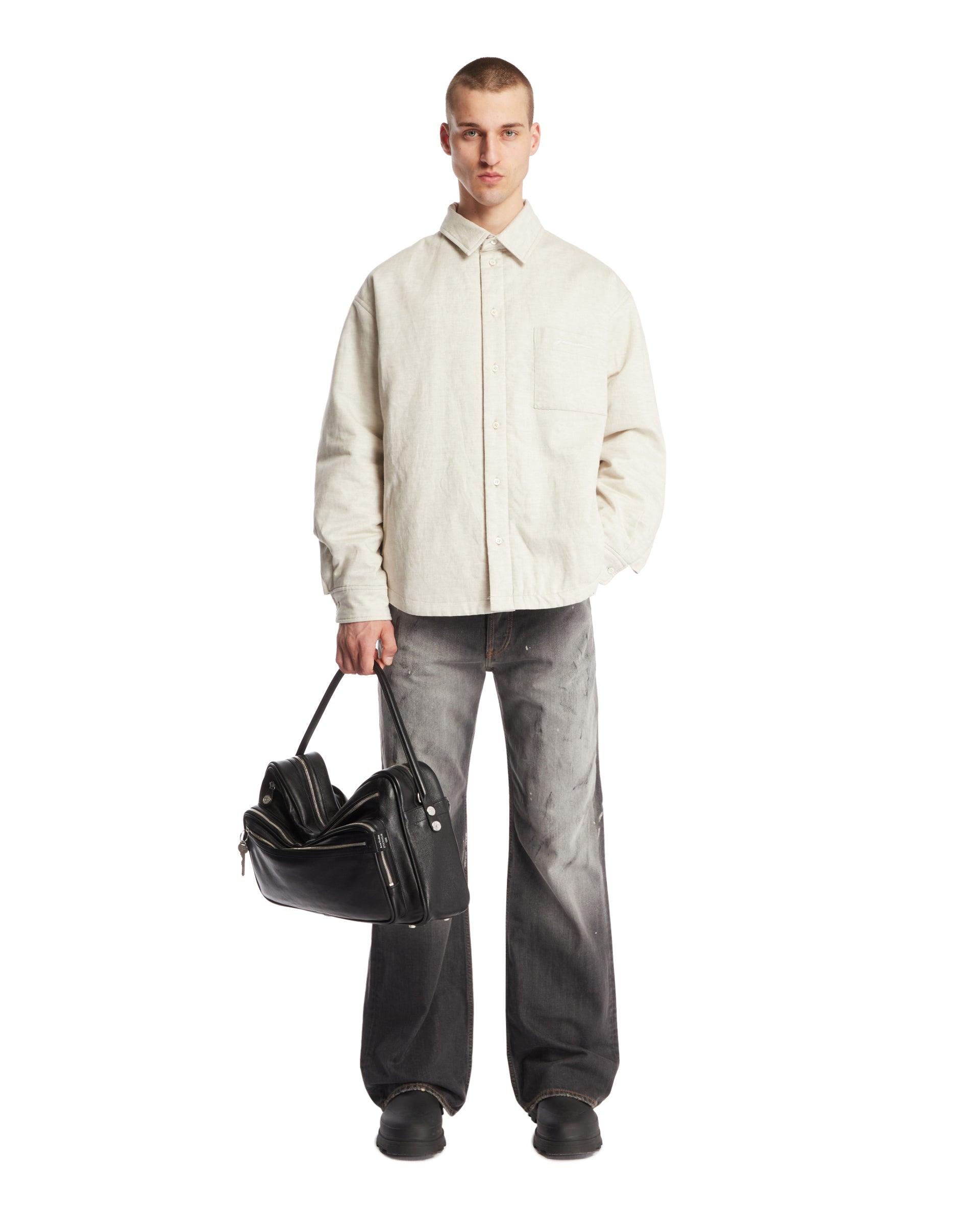 SS25---jacquemus---236SH1051033130_2_P_febb5384-5540-445e-8366-cf2f9ac6a18e.JPEG
