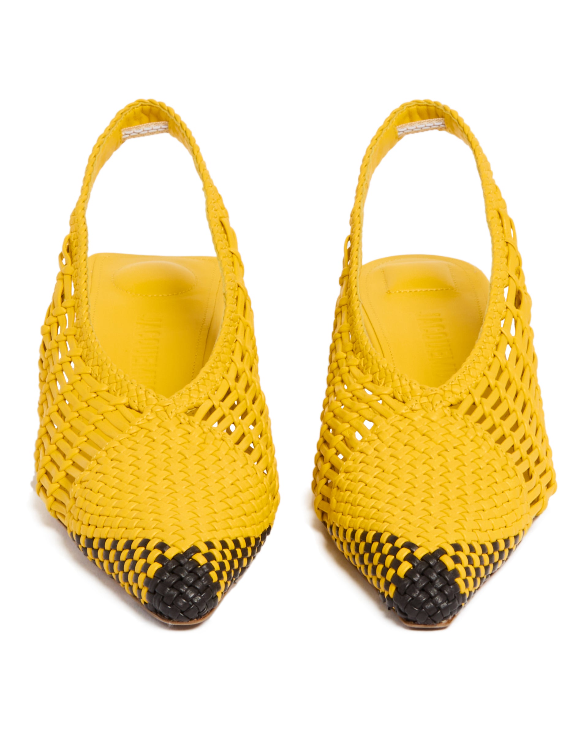 SS25---jacquemus---241FO1384357250_3_P_253014e2-ff0e-4bc6-b74f-b8fbb75bd562.JPEG
