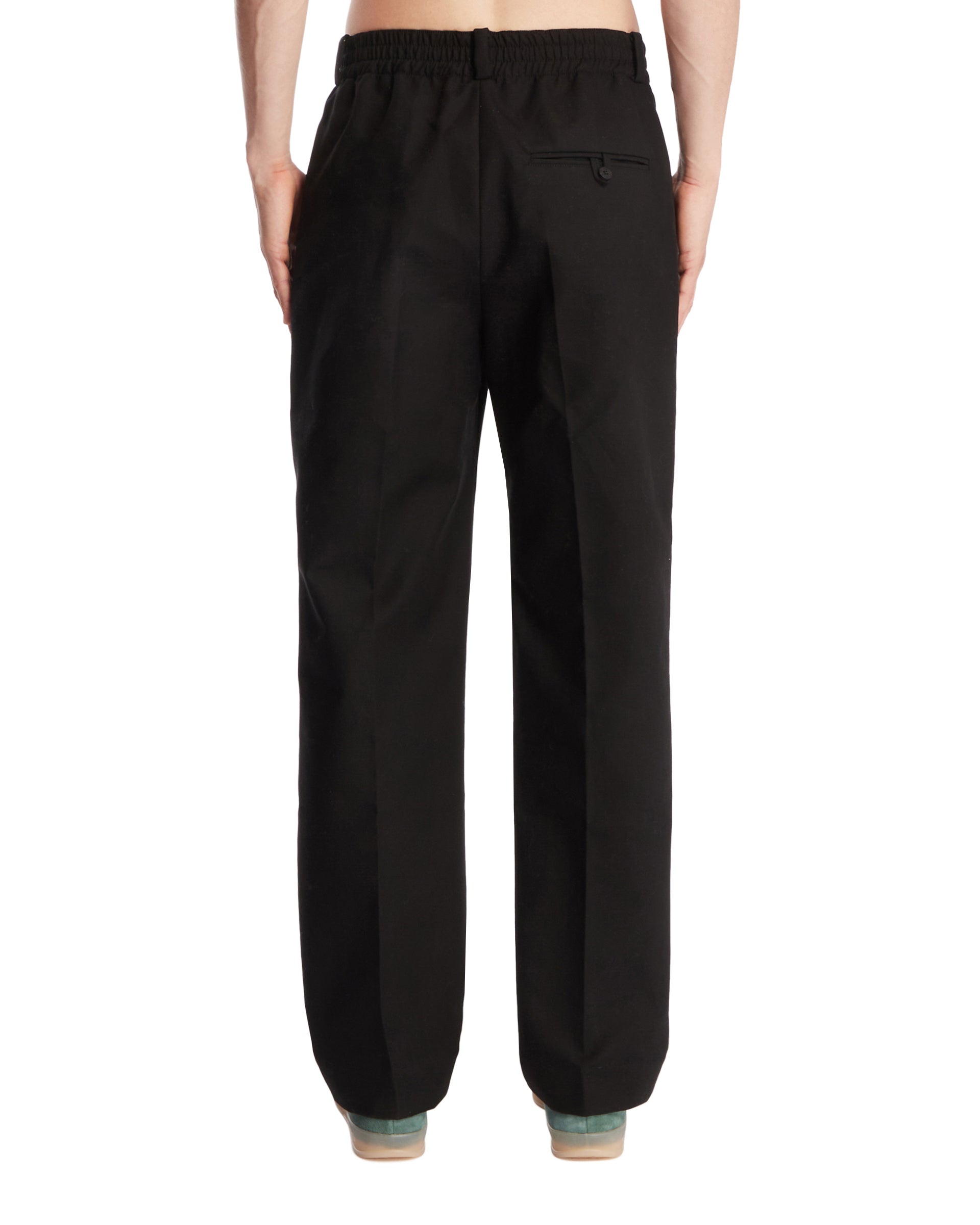 SS25---jacquemus---255PA1311706990_4_P_d8708afd-4903-4a1e-ba28-e9a10ab9438a.JPEG