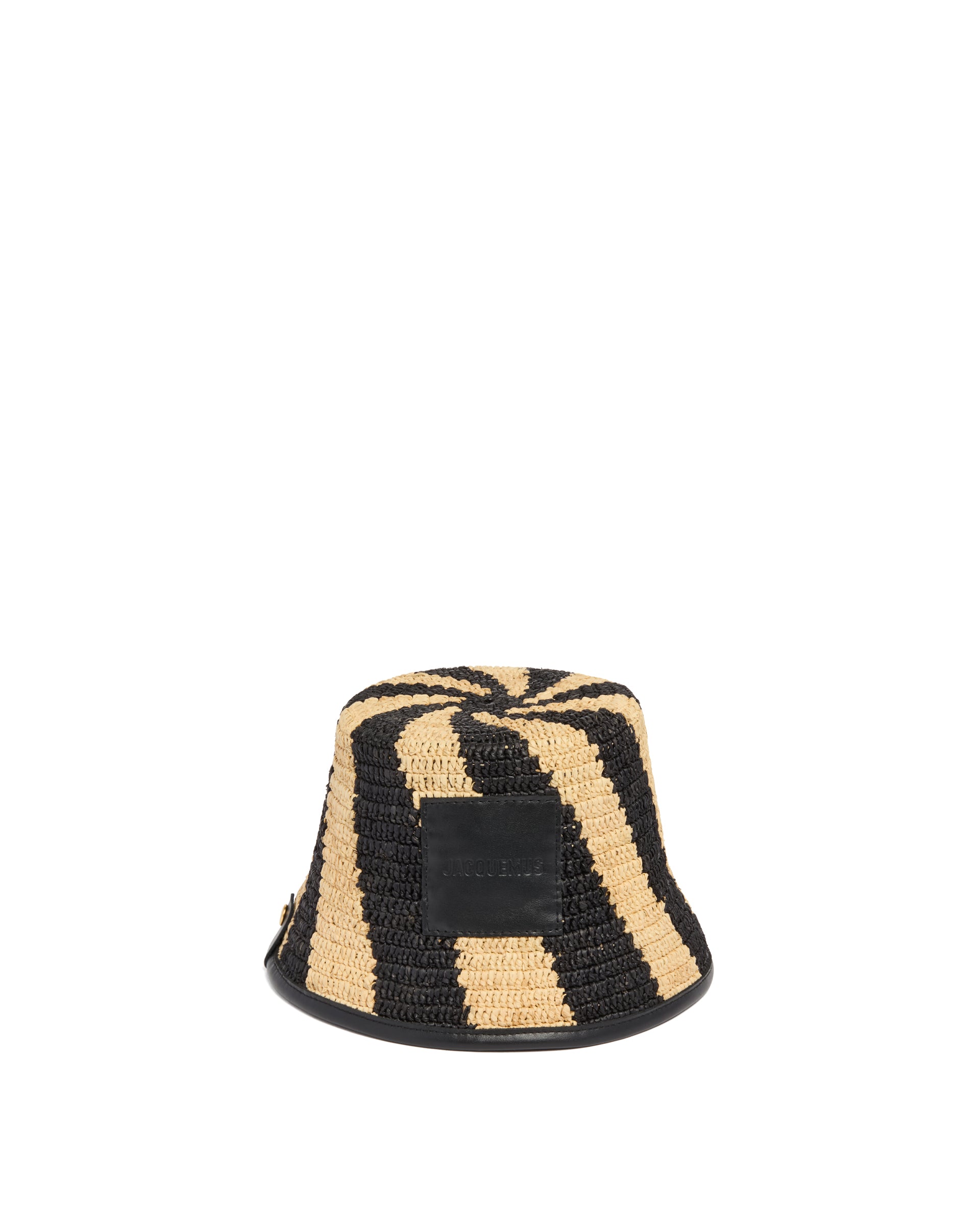 SS25---jacquemus---245AC64230601FY_8b977fef-f850-4901-a470-e46cecfba0d0.JPEG