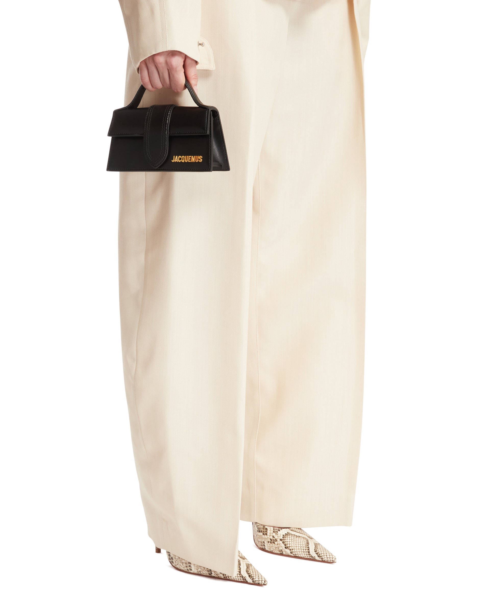 SS25---jacquemus---213BA0063000990_2_P.JPEG