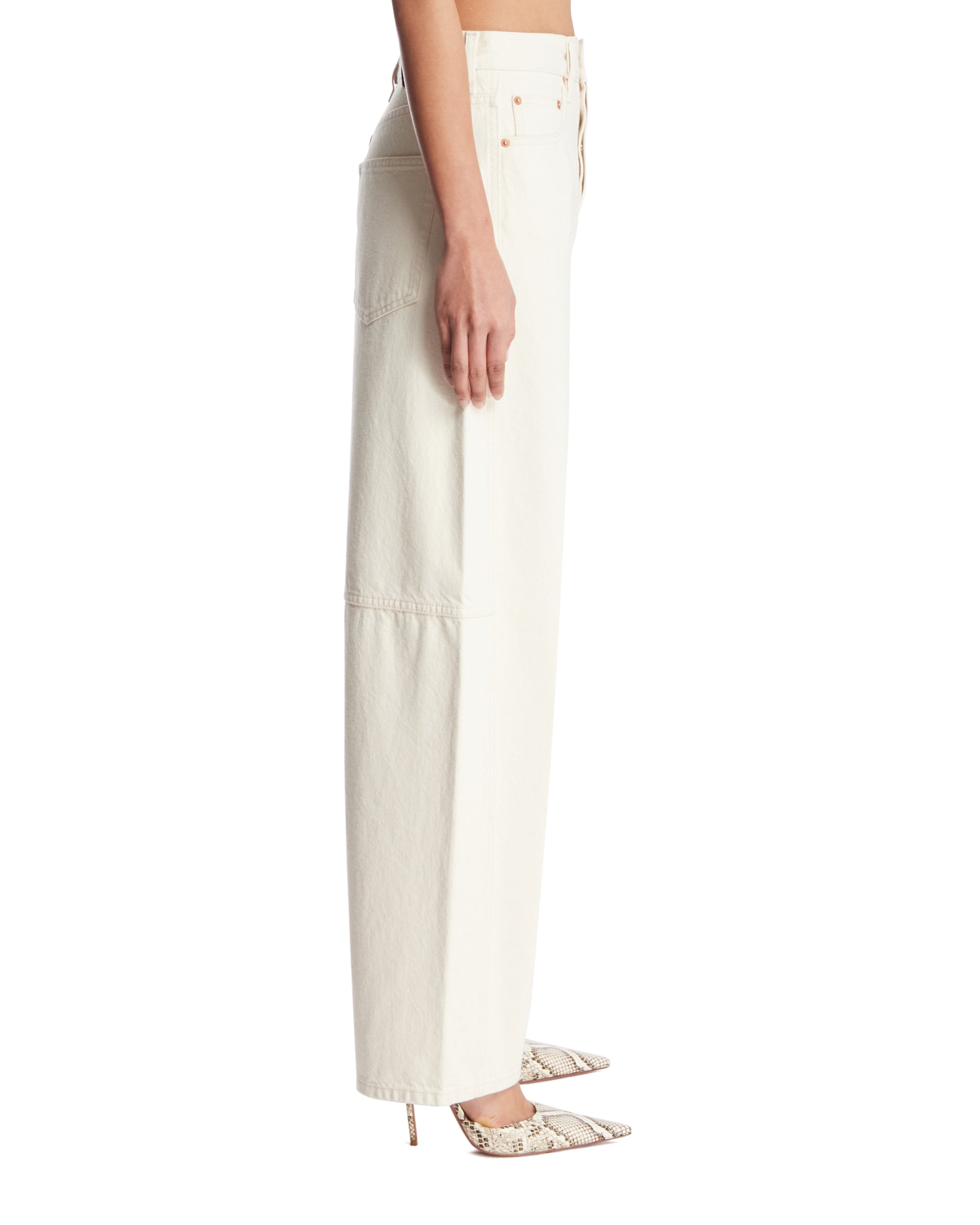SS25---gucci---828601XDDA72353_3_P_1b98987b-61fb-4ef0-a97c-5e64fdd5314d.JPEG