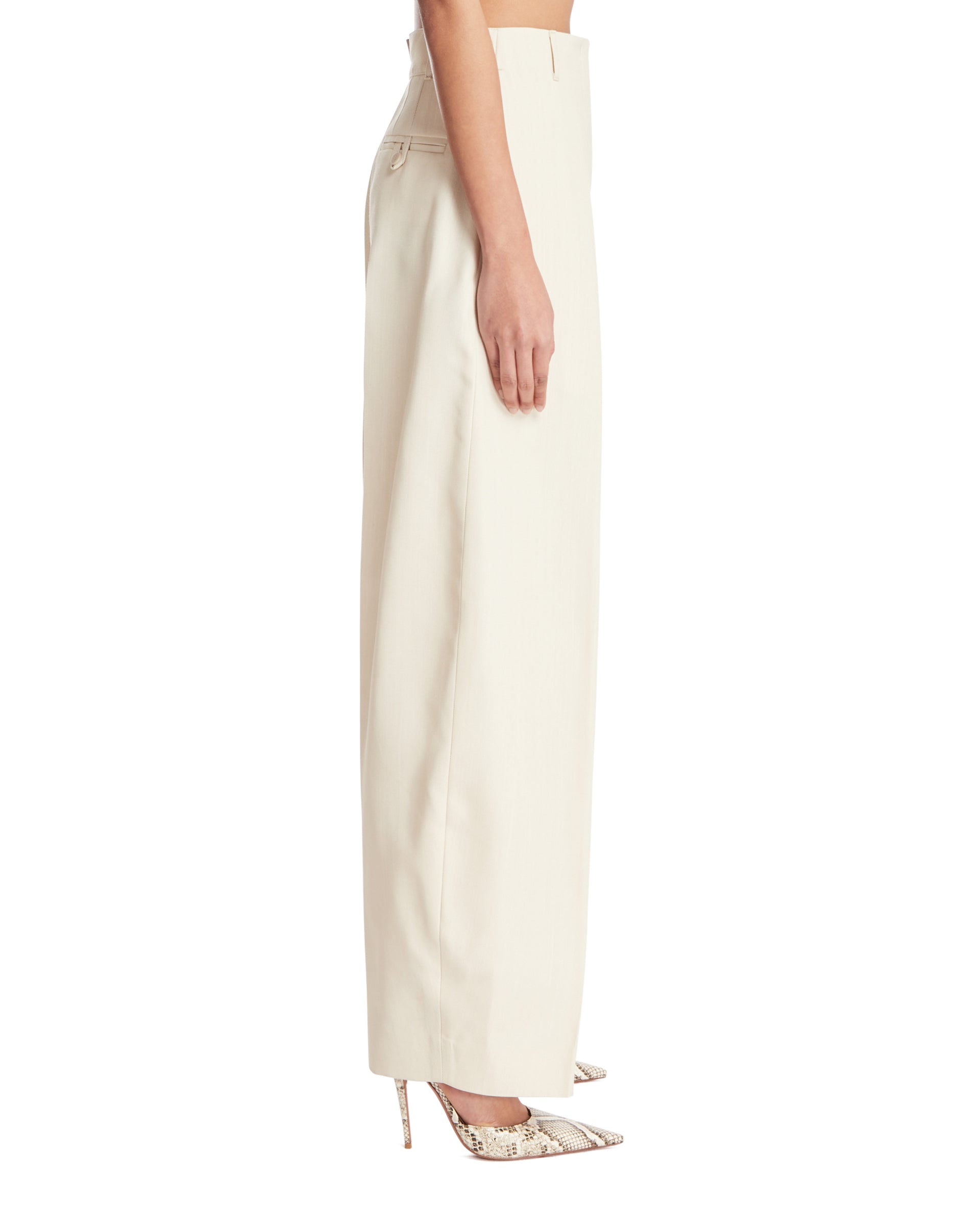 SS25---jacquemus---241PA0791629130_3_P.JPEG