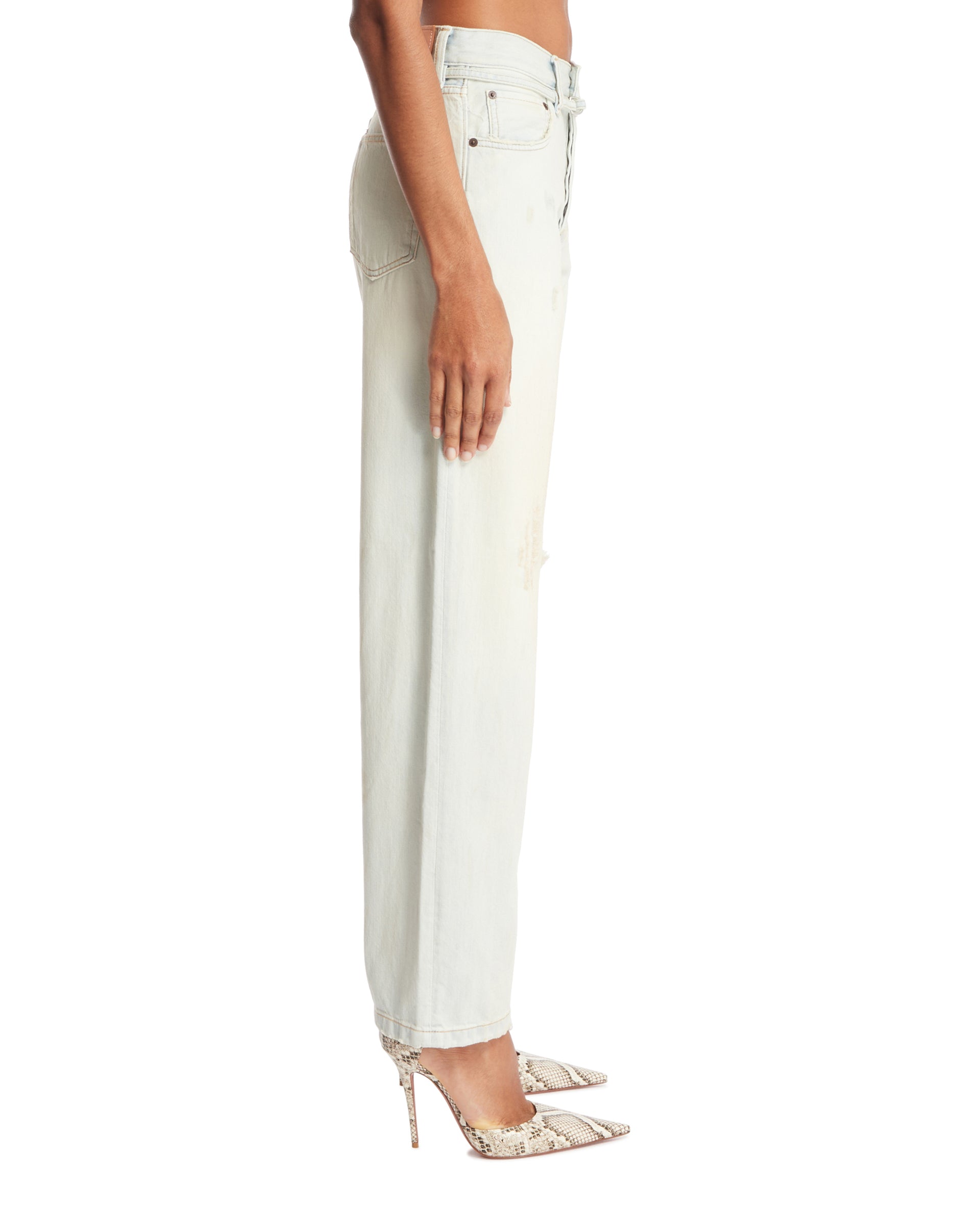 SS25---acne_20studios---C00075CN2_3_P_86e45474-74be-4ea4-8d6f-c3170cdd27b8.JPEG
