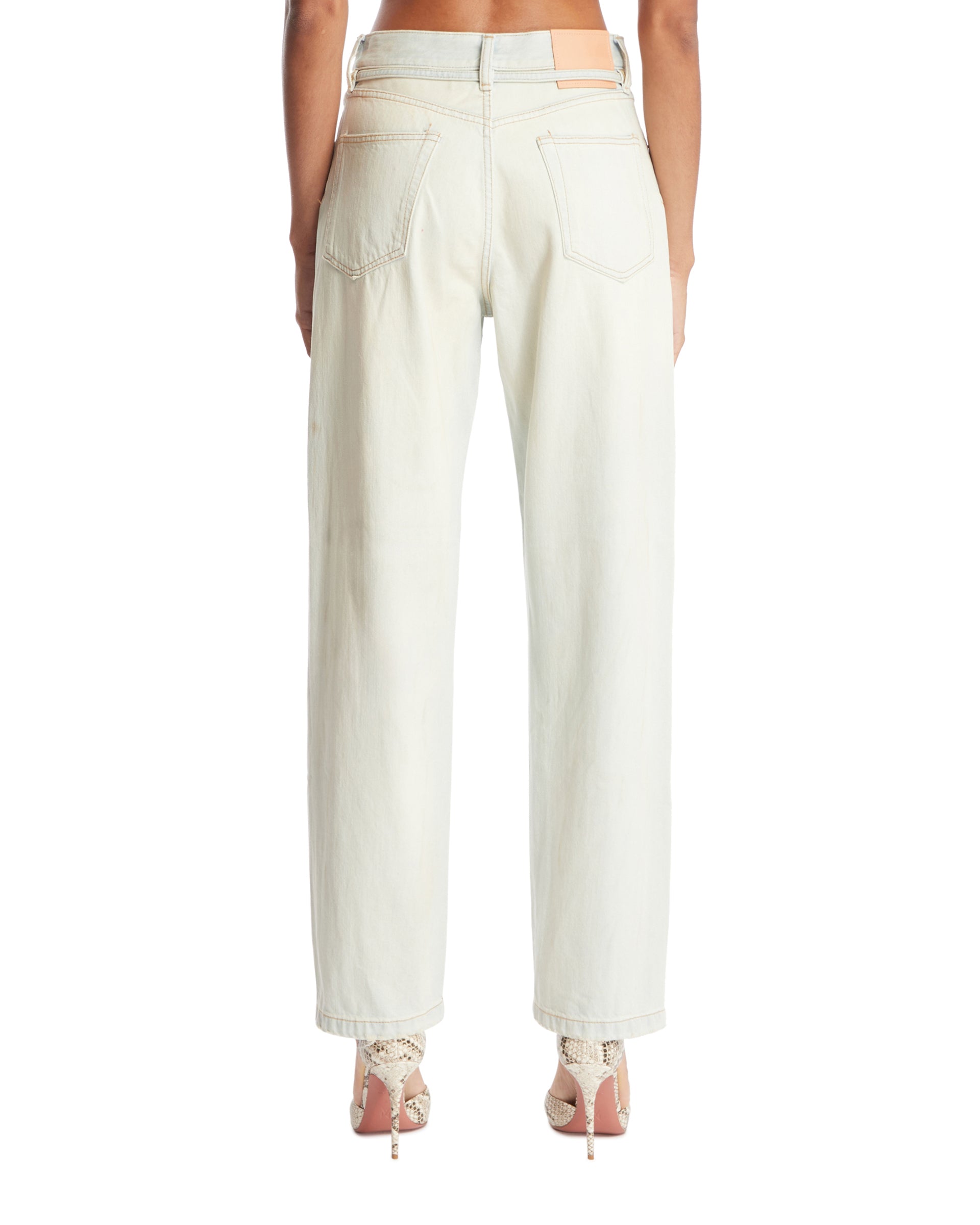 SS25---acne_20studios---C00075CN2_4_P_d0ce9371-3050-4840-b8c5-11e802c57321.JPEG