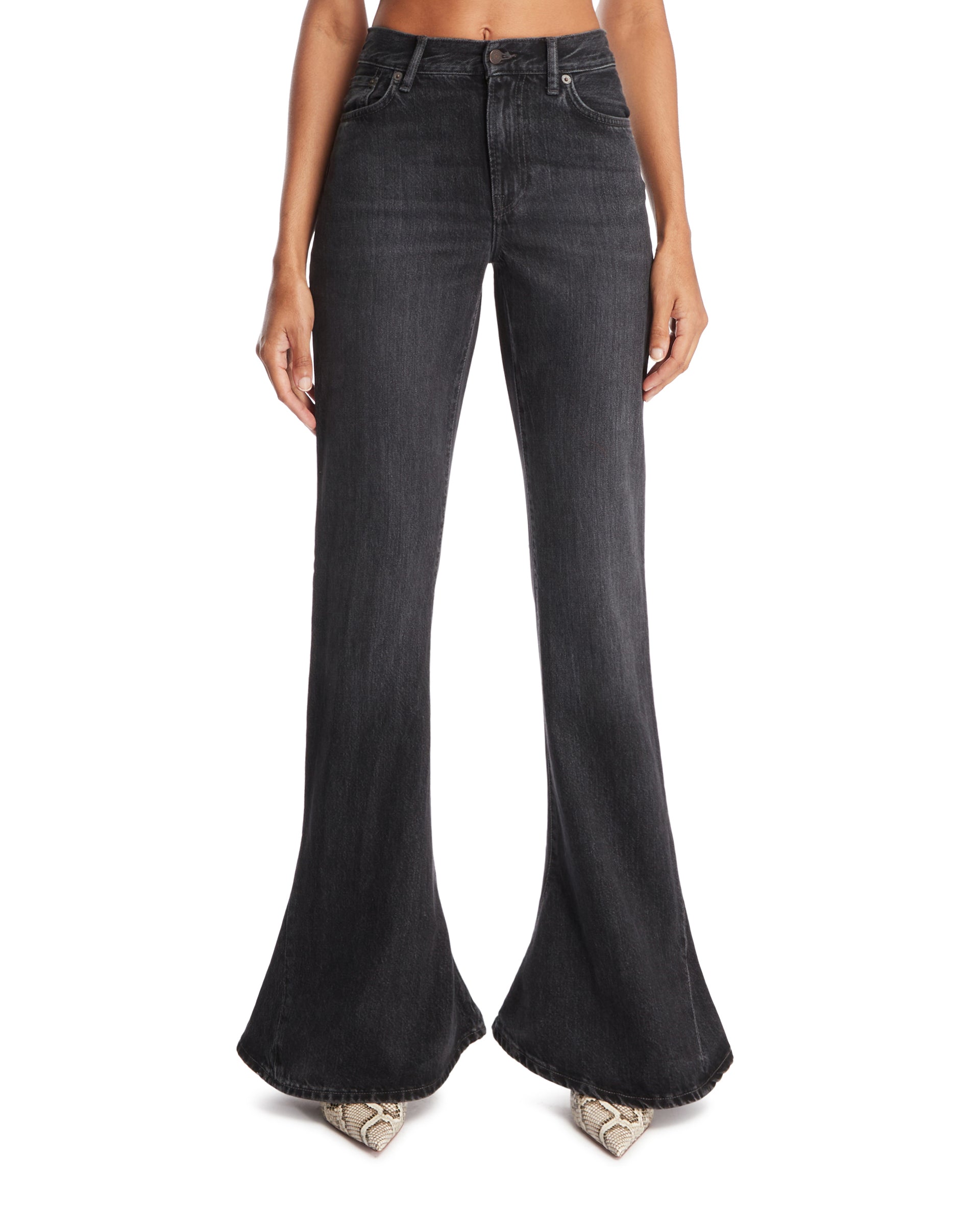 SS25---acne_20studios---A00511900_978cedc3-4031-48a7-aaab-678afae7cdf2.JPEG
