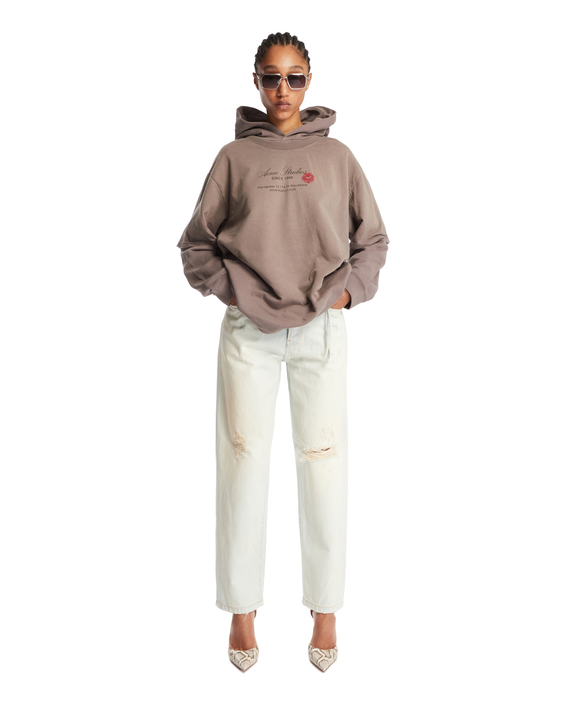 SS25---acne_20studios---AI0160902_2_P_14a637ea-1d04-43d4-abae-8ac3d2515016.JPEG