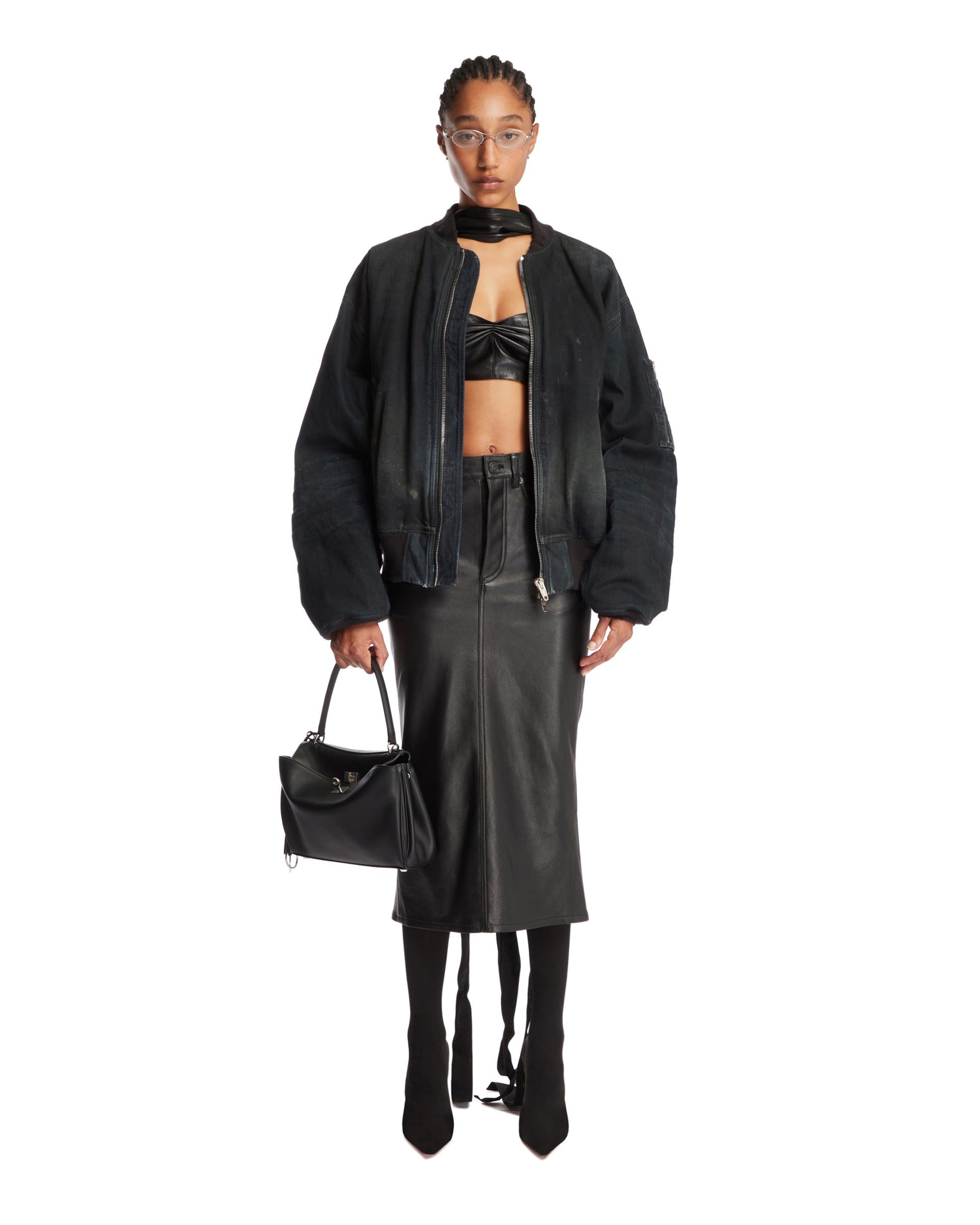 SS25---balenciaga---830758TSS011000_2_P_8a4a8c60-a6a4-4fb8-88a2-53500ab4b3c5.JPEG