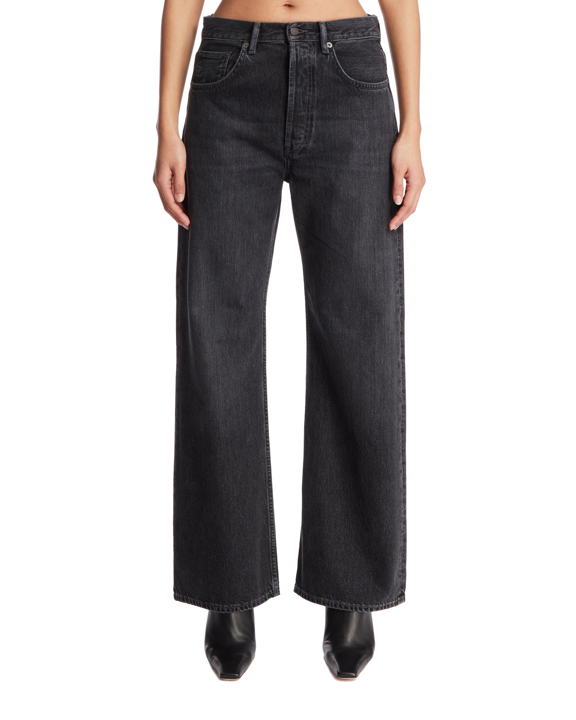 SS25---acne_20studios---A00521900_faca77aa-0c0c-4d35-ab55-bd9a39c50450.JPEG