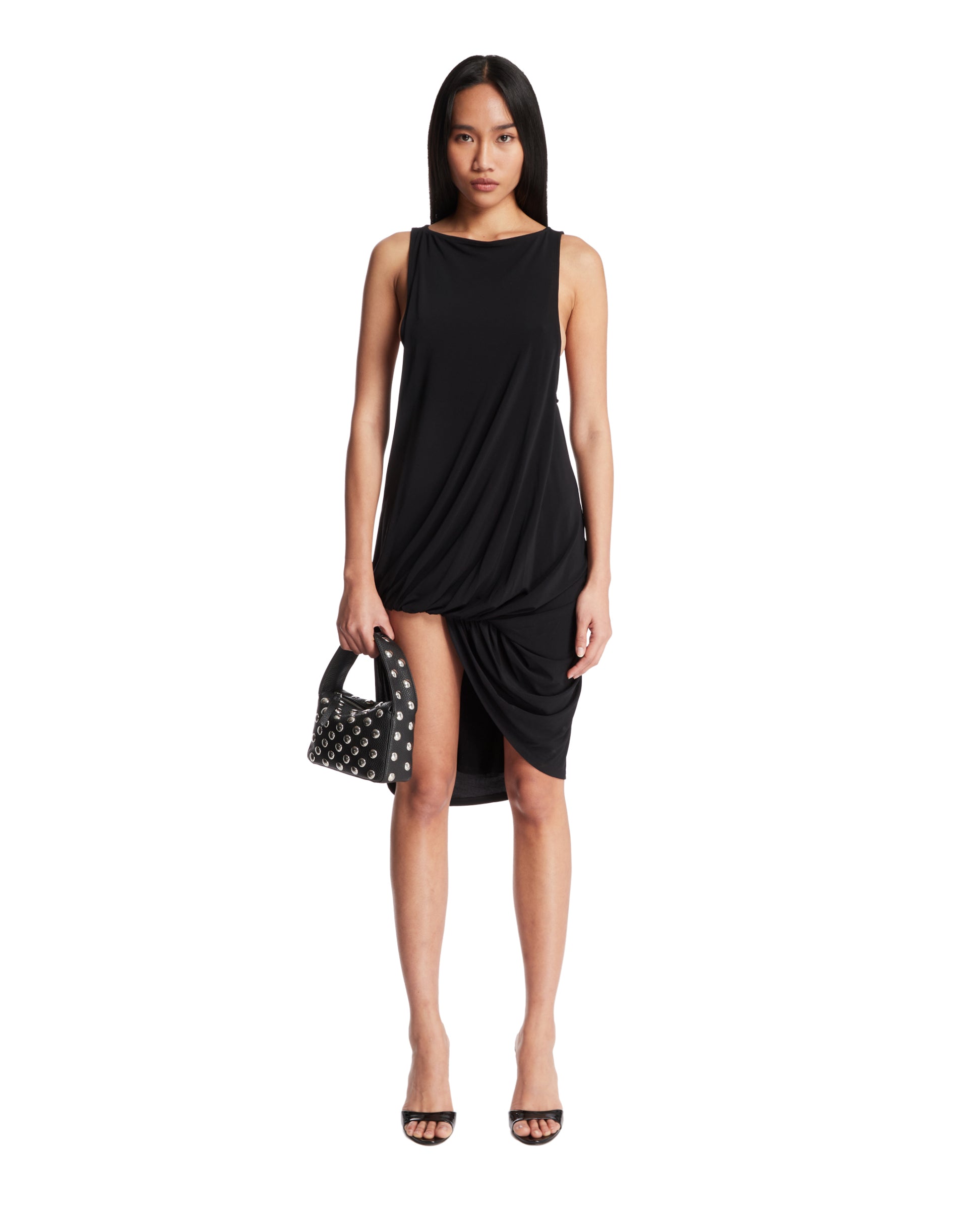 SS25---jacquemus---251DR2422381990_2_P_3befb5b2-d4b7-45d6-b473-be9b0b881f06.JPEG
