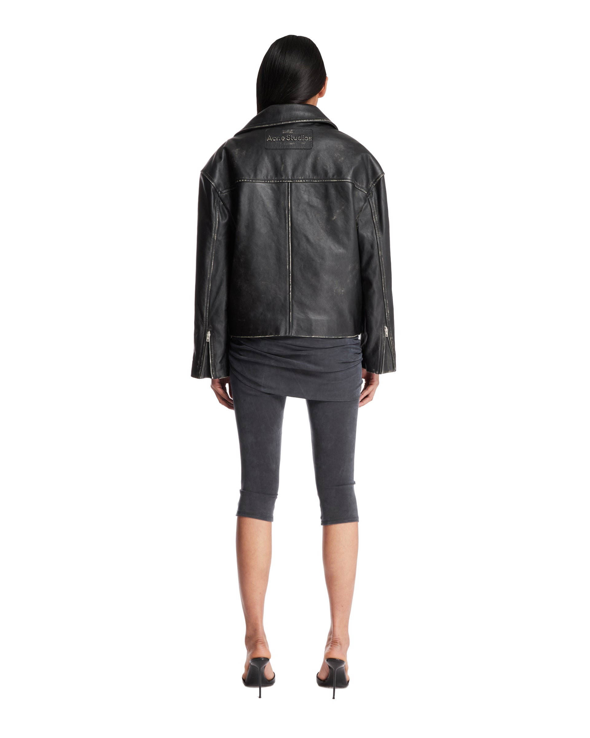 SS25---acne_20studios---A70183900_4_P_287efc4f-2e1c-4946-a65a-2451306b12af.JPEG