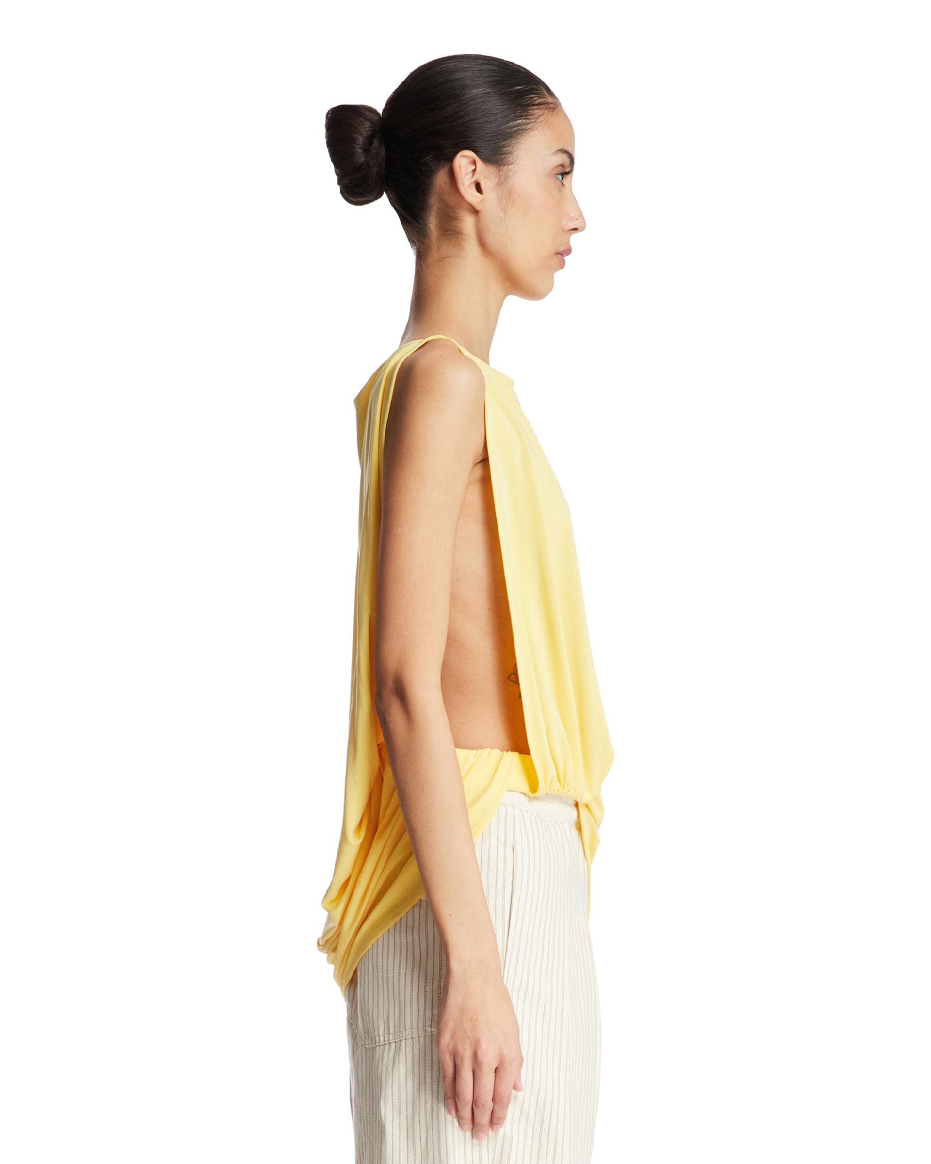 SS25---jacquemus---251TO1222381250_3_P_75f357f4-74d7-4ba2-9247-1b59a3fb366c.JPEG