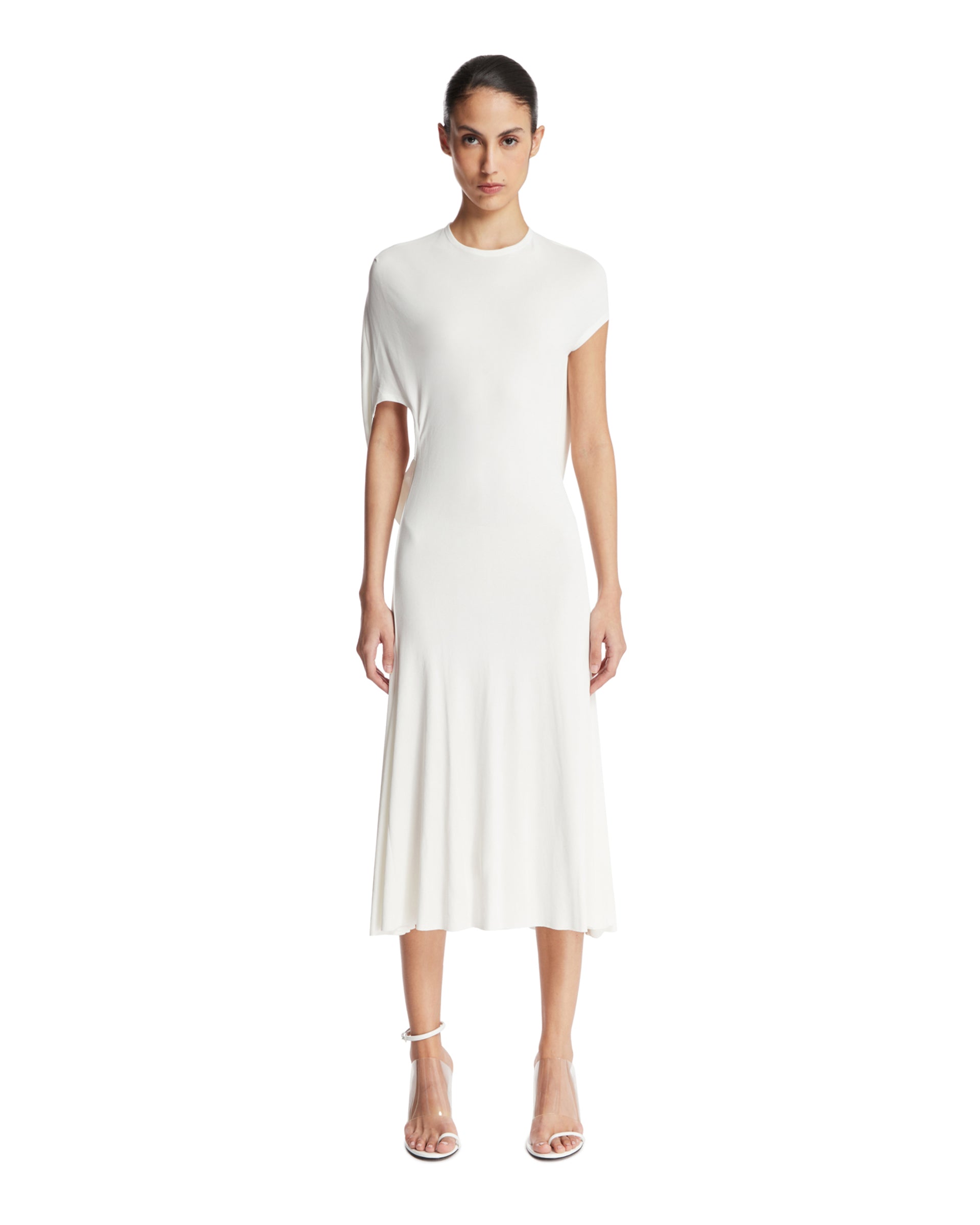 SS25---jacquemus---243DR1931026100_bfd3d833-0698-48b4-90c8-e7d050ad583d.JPEG