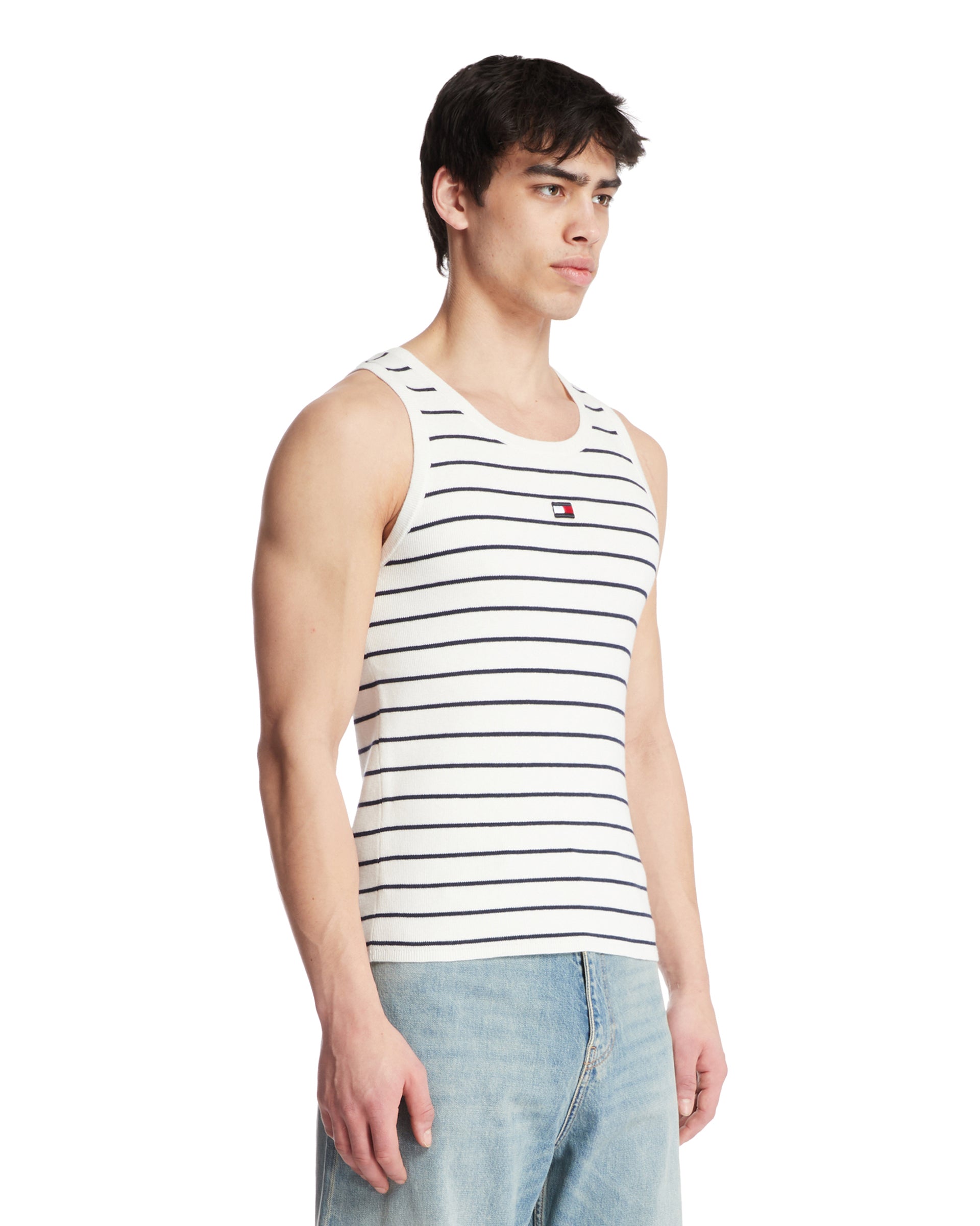 SS25---tommy_20hilfiger---MW0MW416260FB_1_P.JPEG