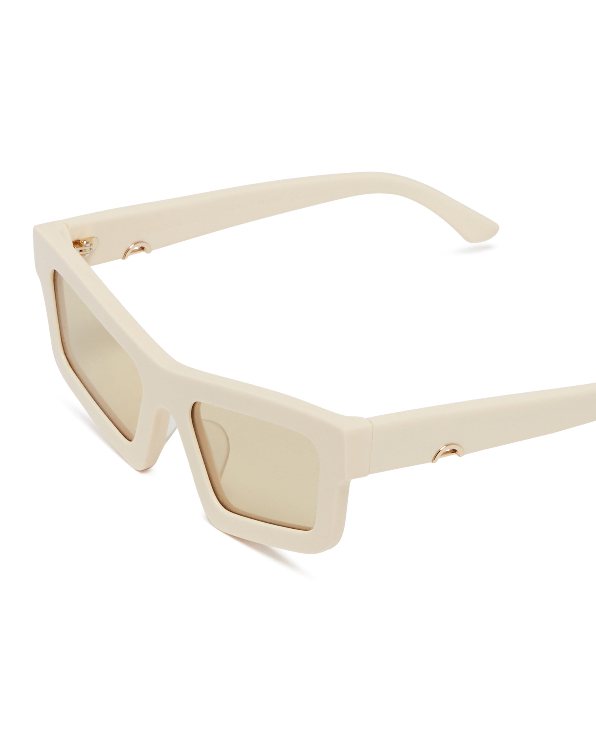 SS24---huma_20eyewear---HUMATILDE07_5_P_58873e42-a65b-4d56-9733-f5153a1c477f.jpg