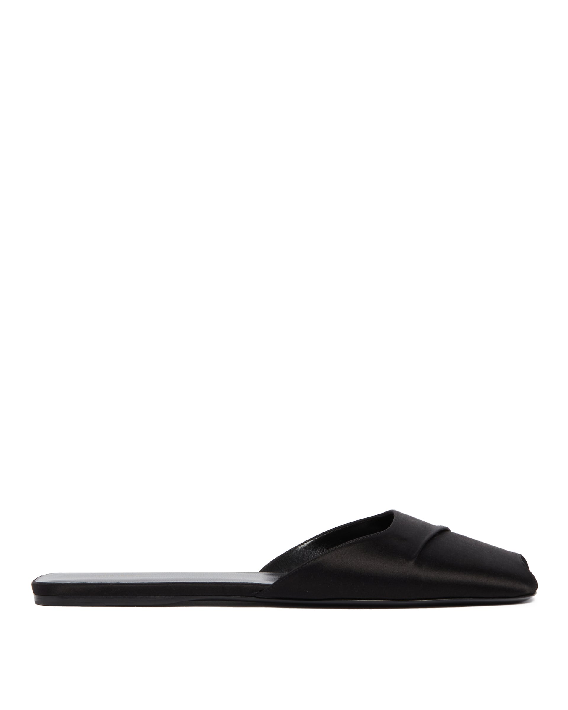 SS24---the_20row---F1495W326BLK.jpg