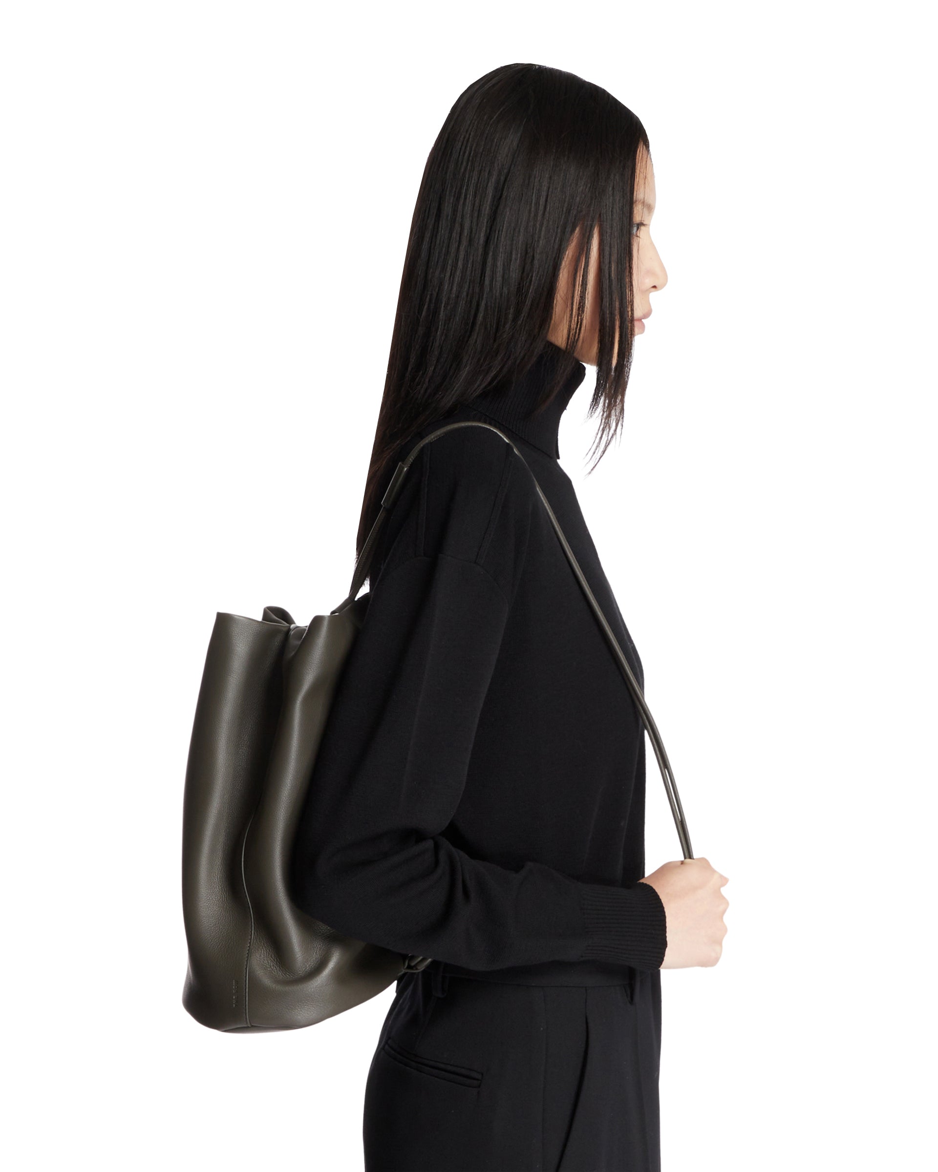 FW24-25---the_20row---W1632L97KGP_2_P.jpg