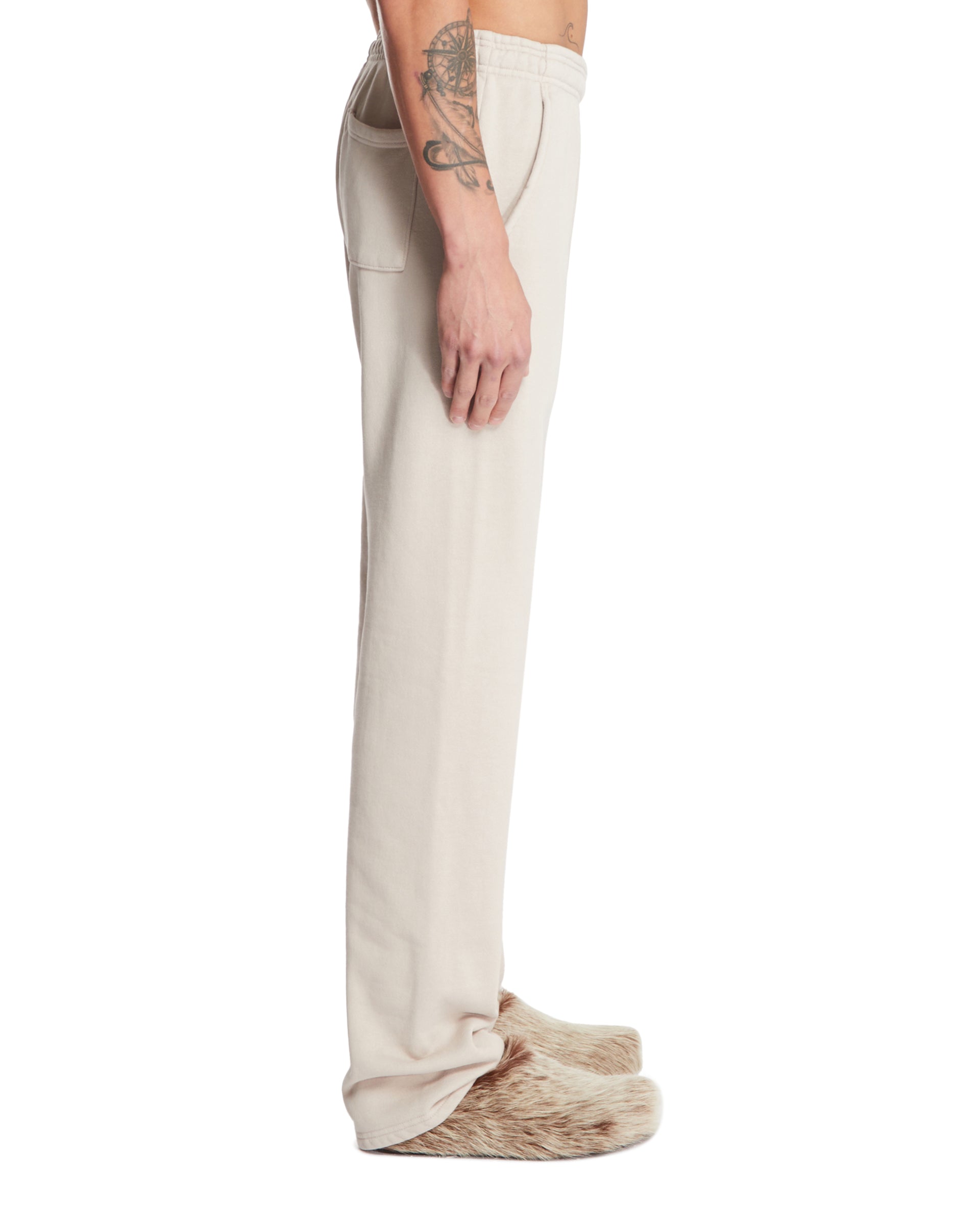 FW24-25---entire_20studios---ES2204SC_3_P_7e4d4f92-c15e-43cb-8bc3-819d29bb51db.JPEG