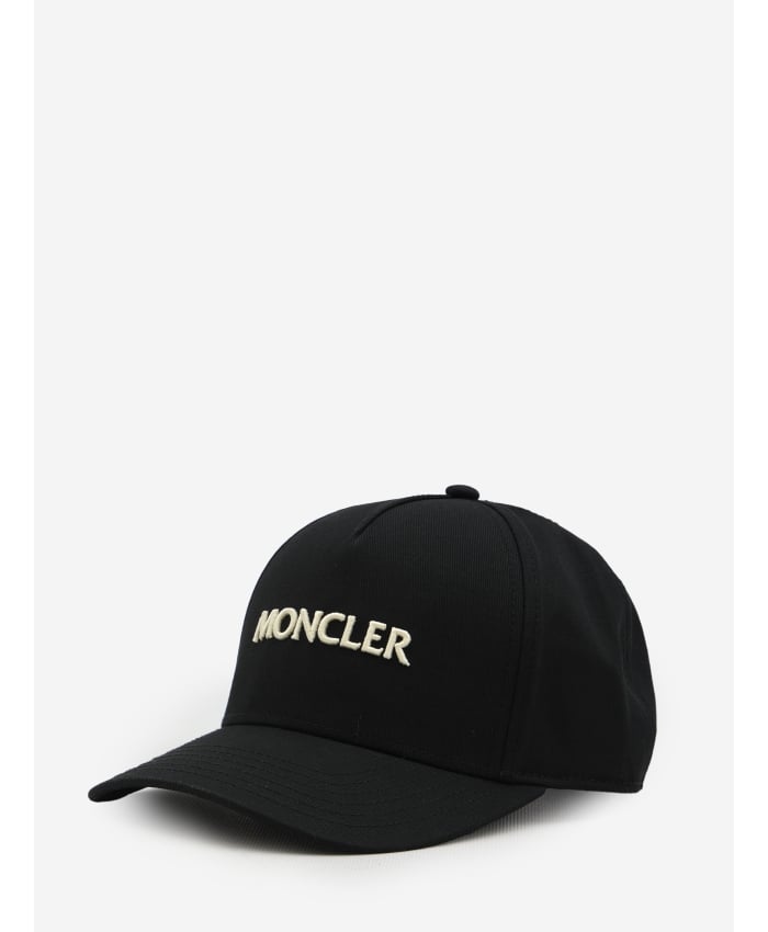 p25_moncler_p25-moncler-3b00054048639992p.jpg