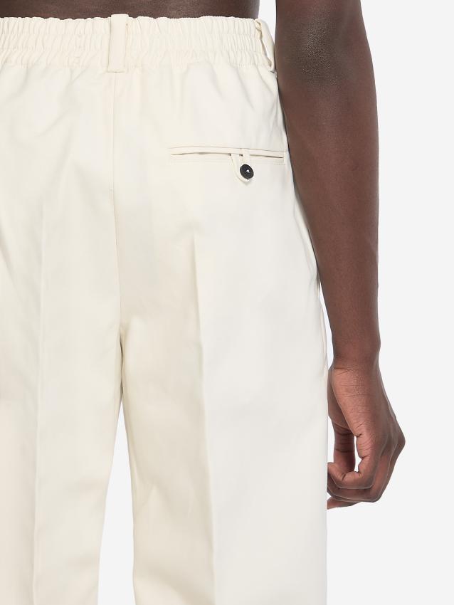 p25_jacquemus_p25-jacquemus-255pa13117061103p.jpg