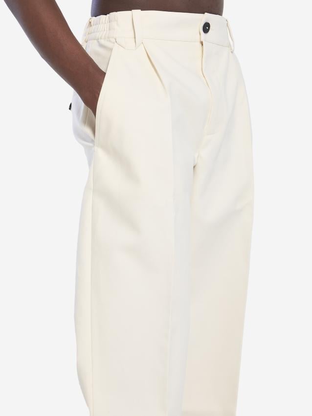 p25_jacquemus_p25-jacquemus-255pa13117061104p.jpg